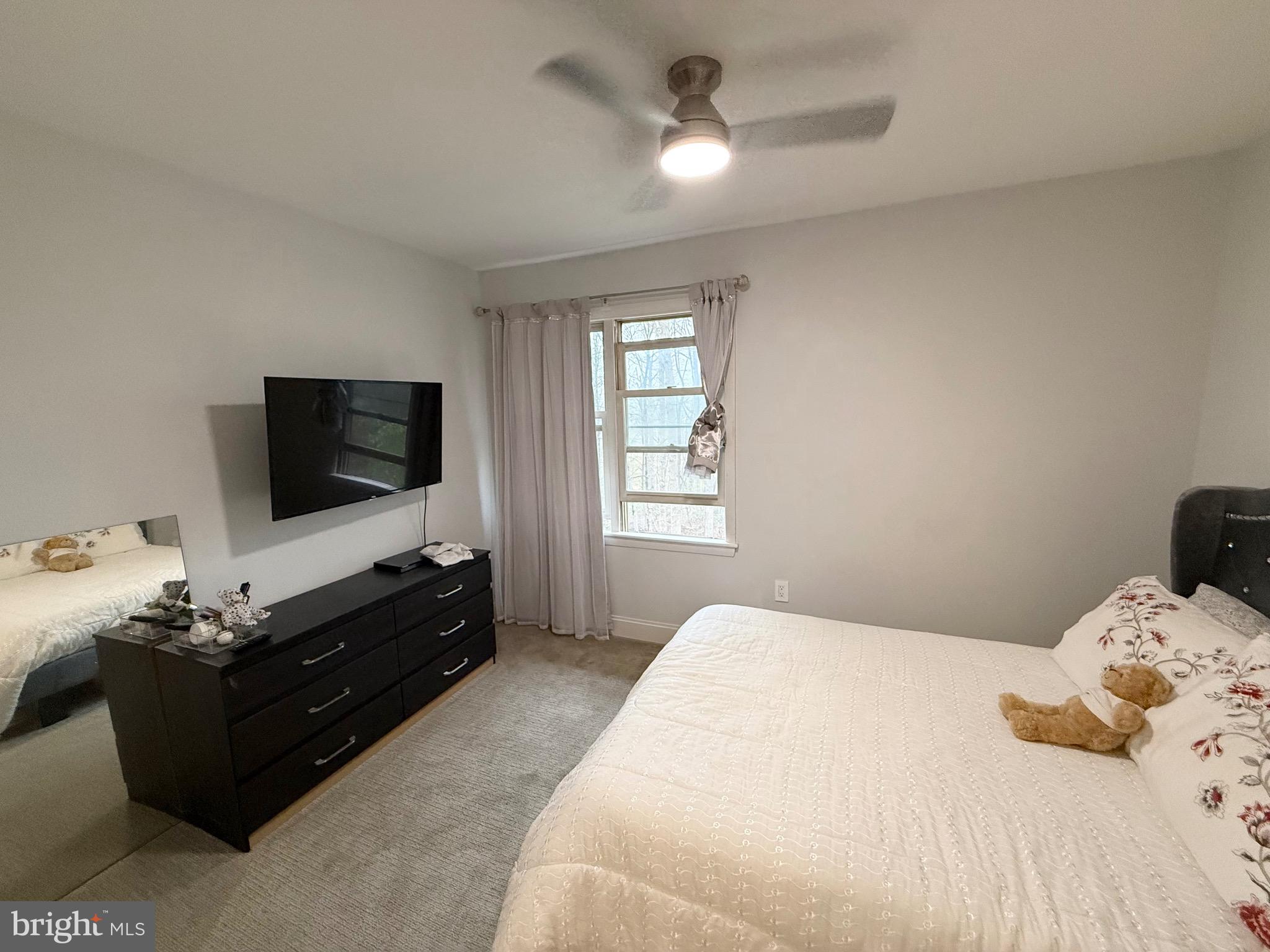 ROCKLEDGE CLUSTERS CONDO - Residential