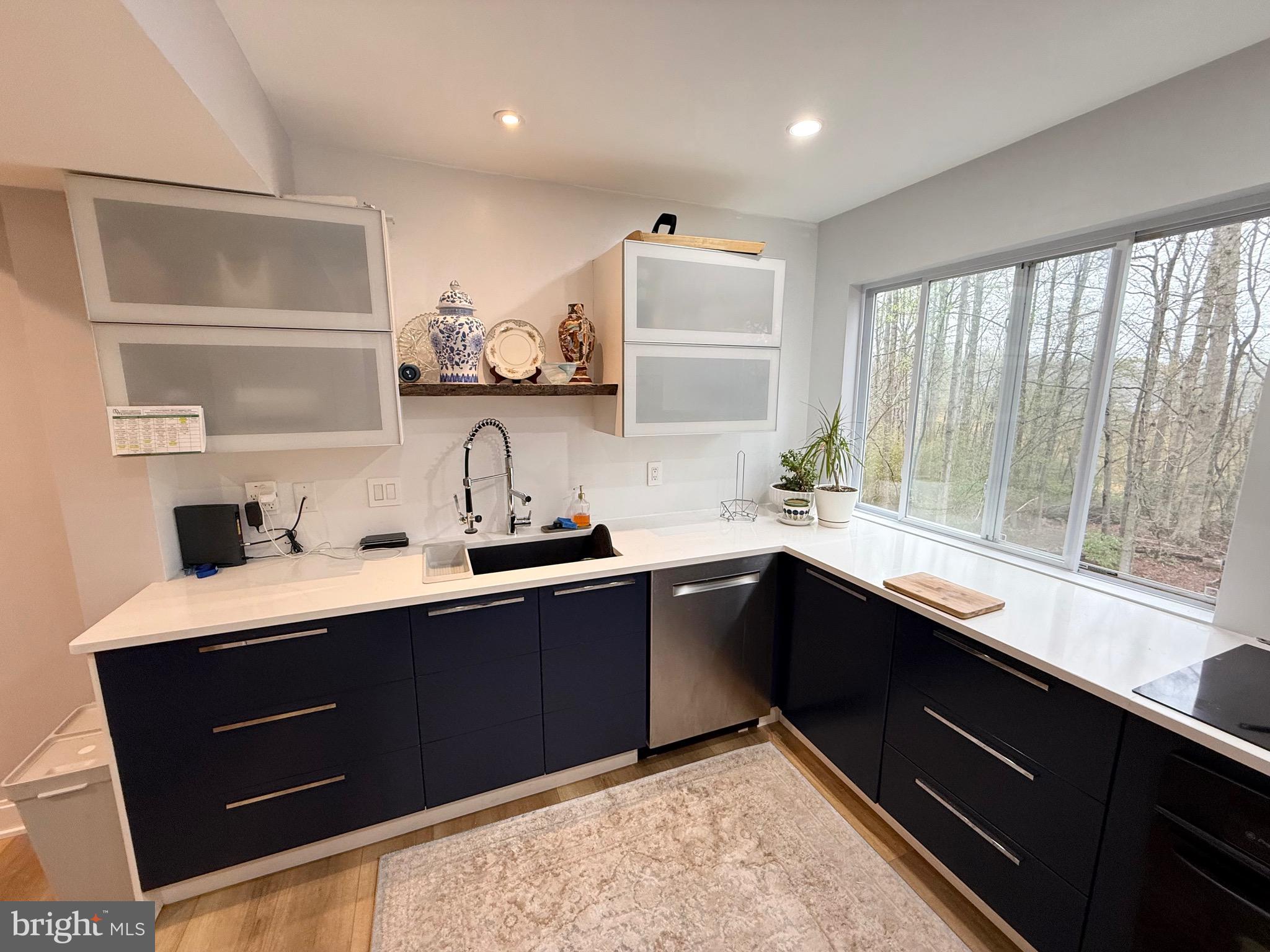 ROCKLEDGE CLUSTERS CONDO - Residential