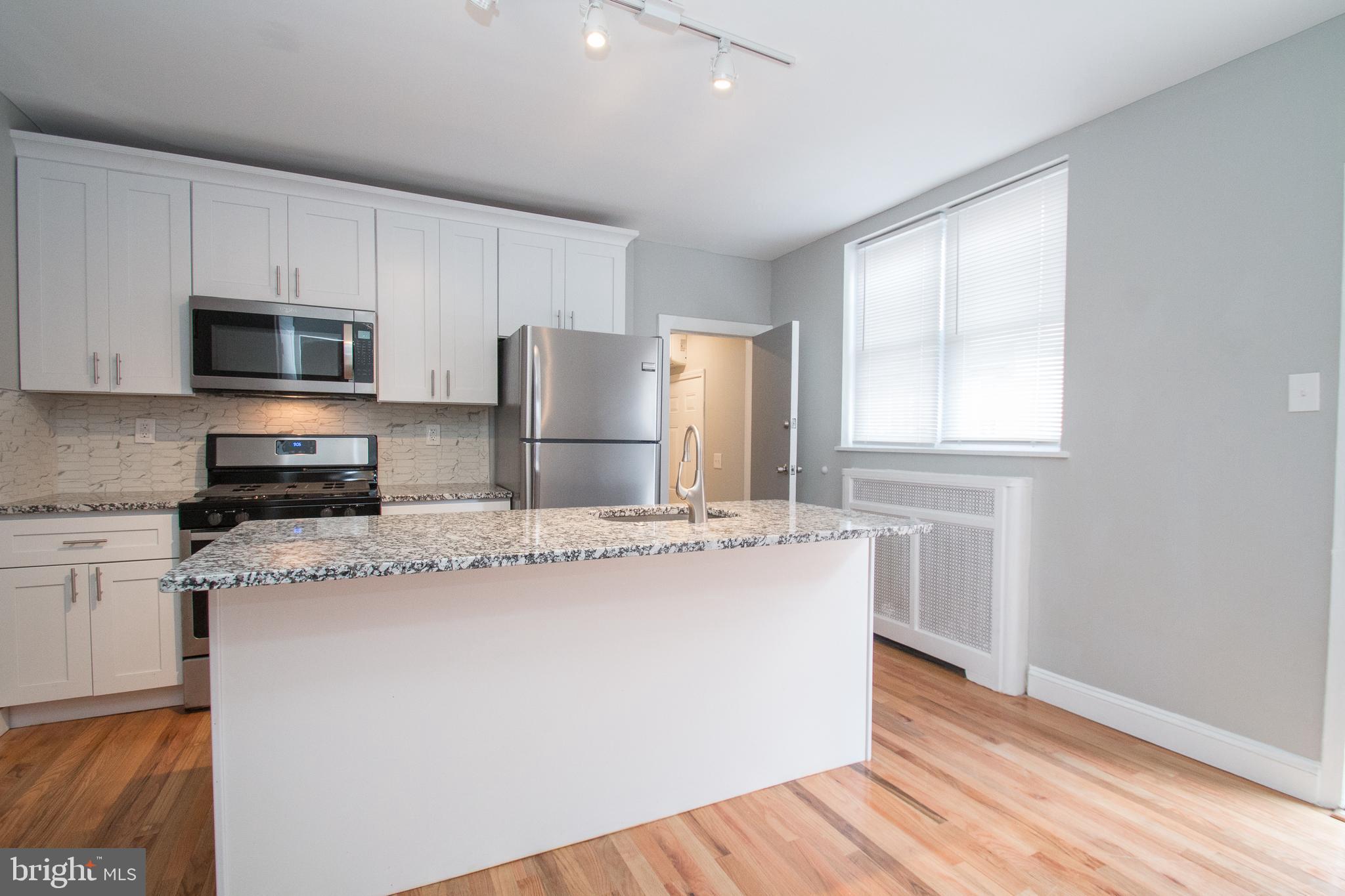 1229 W PORTER STREET UNIT 1