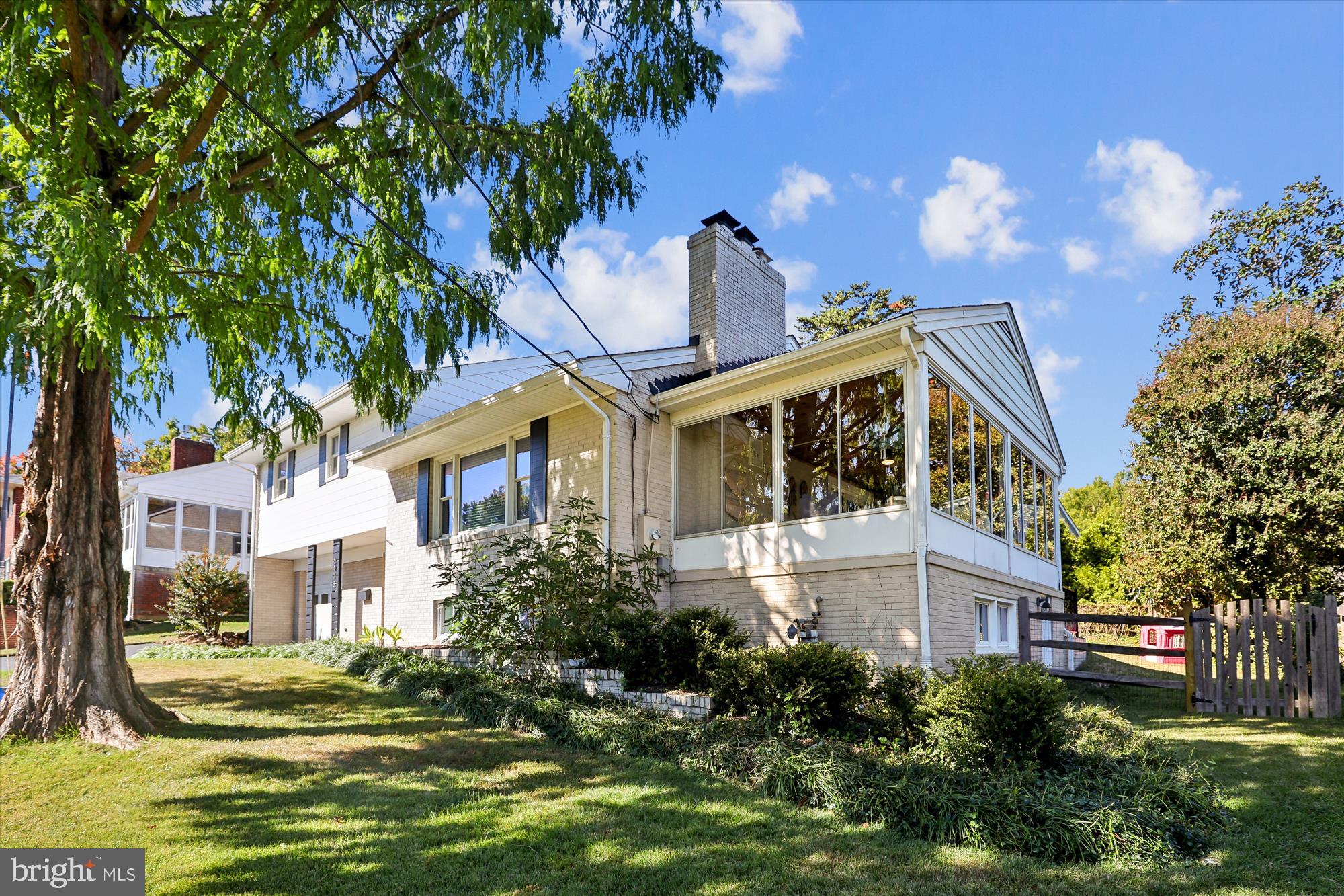 6418 PRINCETON DRIVE