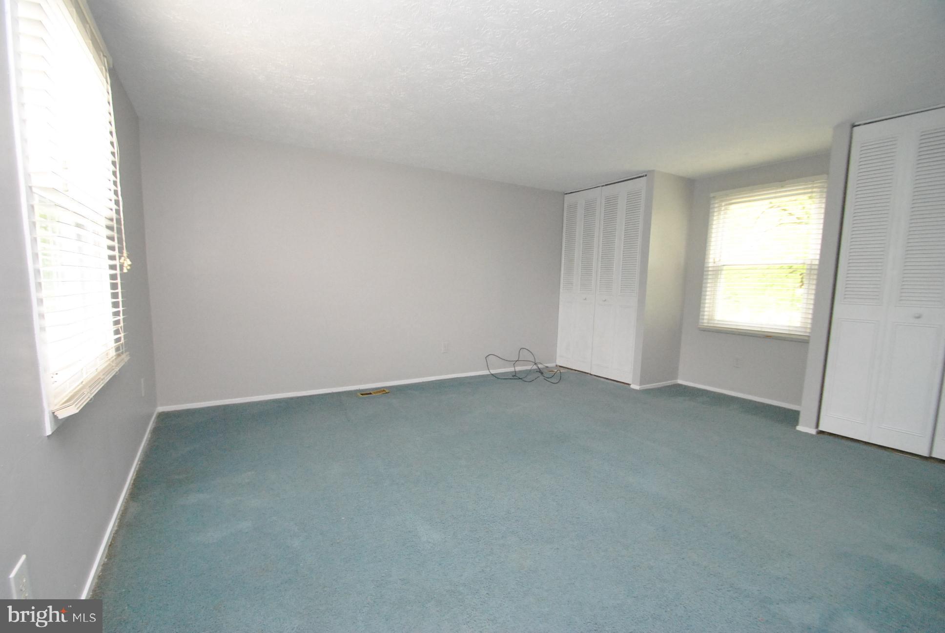 NOTTINGHAM WOODS - Residential