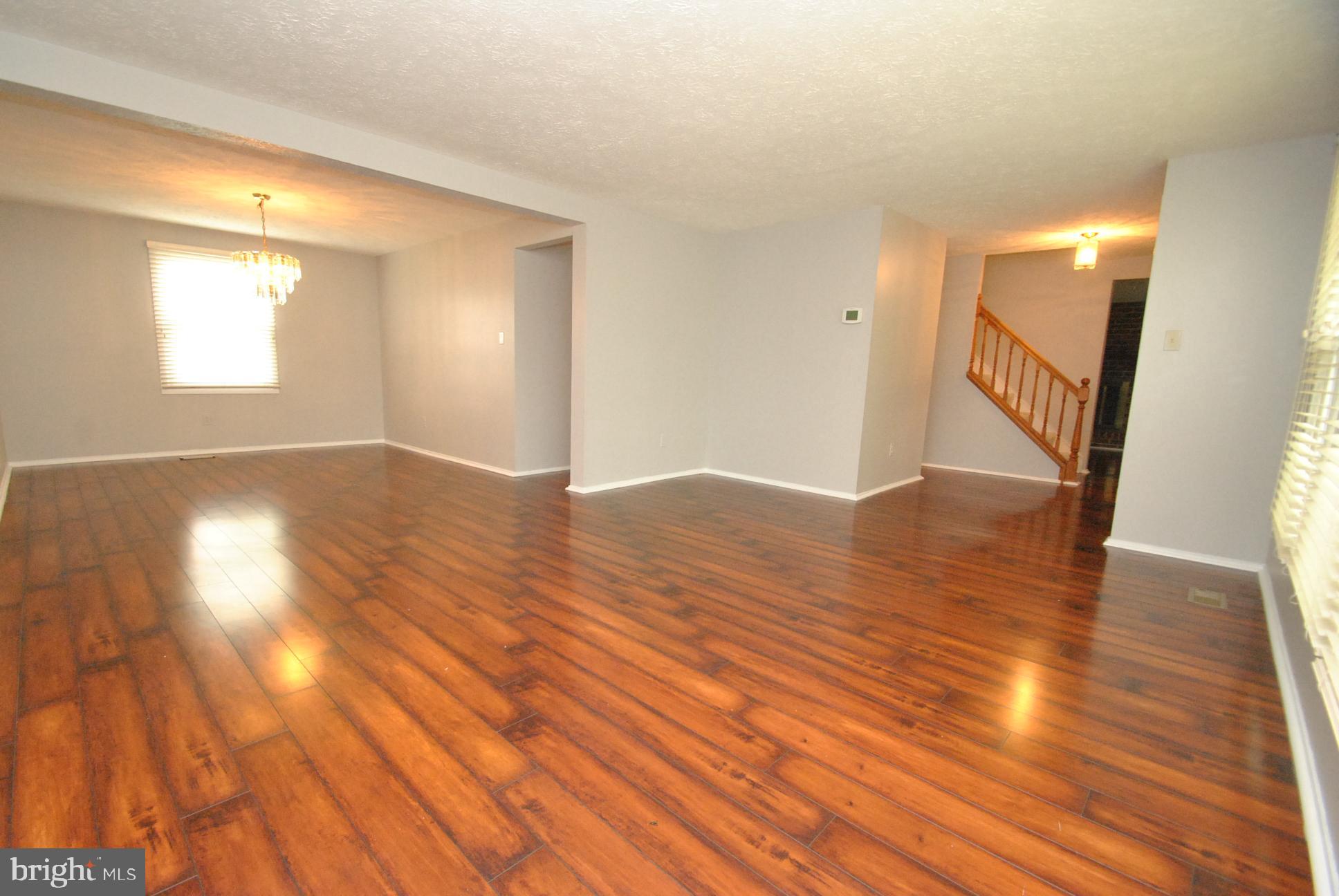 NOTTINGHAM WOODS - Residential