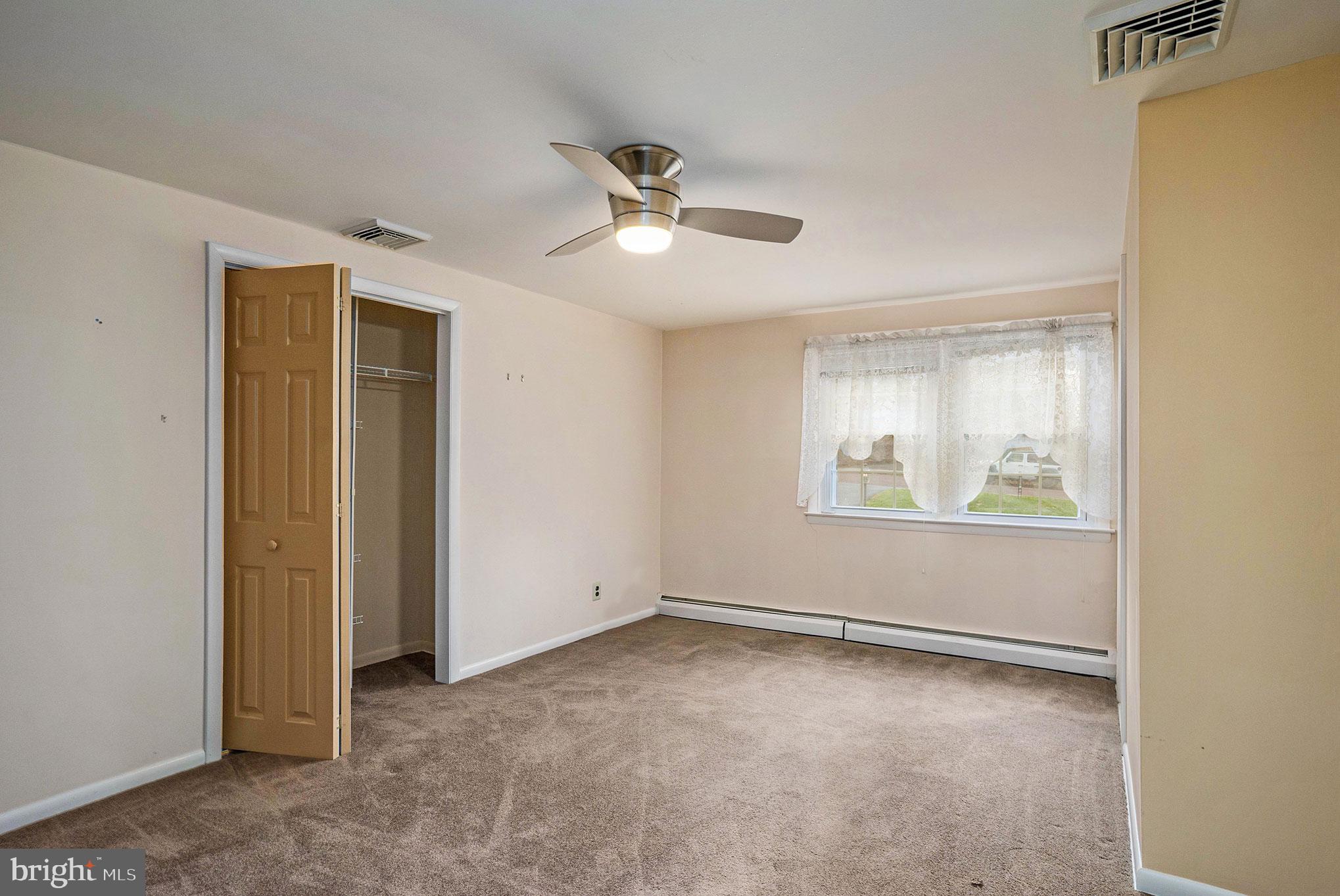 APPLE VALLEY - Residential