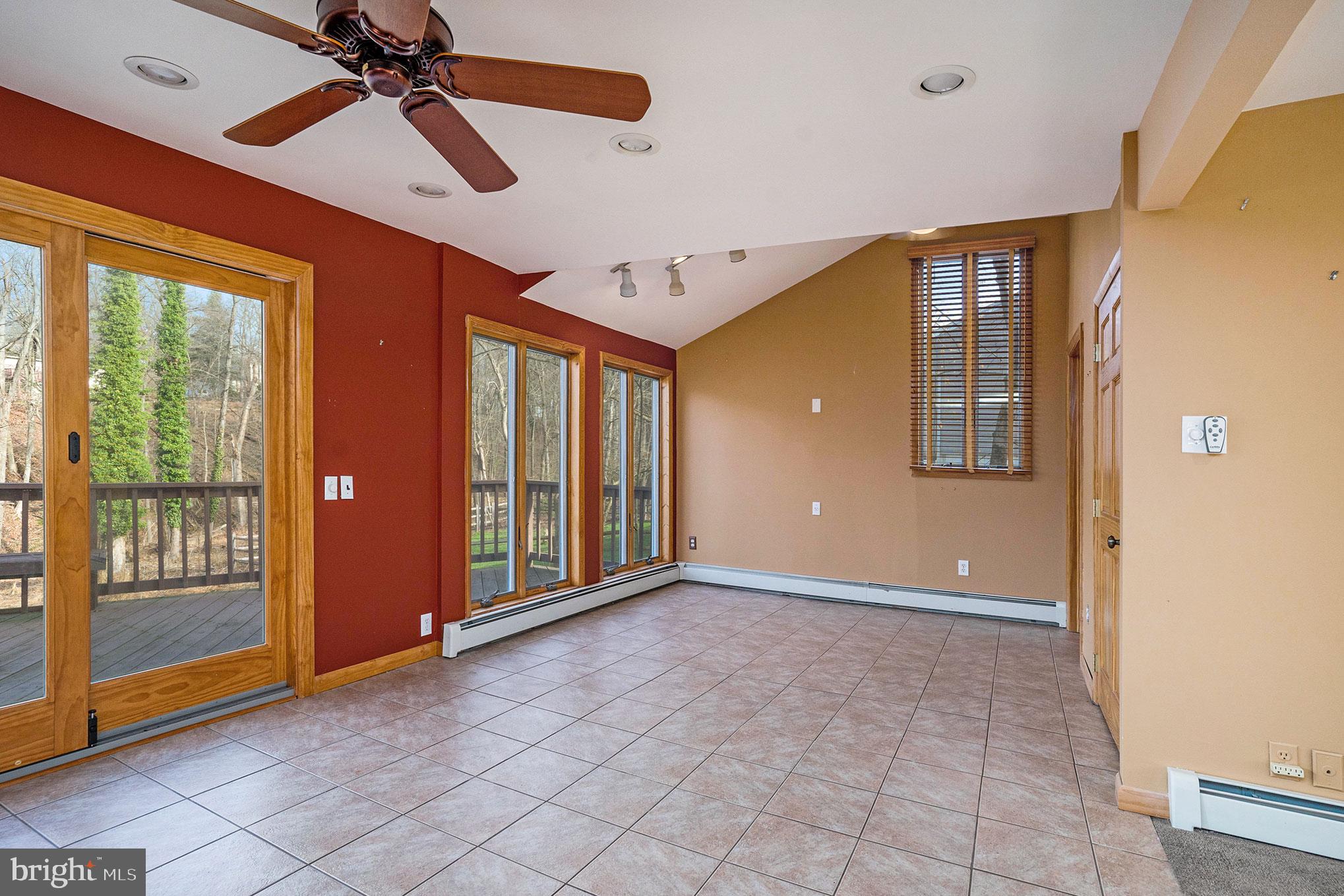 APPLE VALLEY - Residential