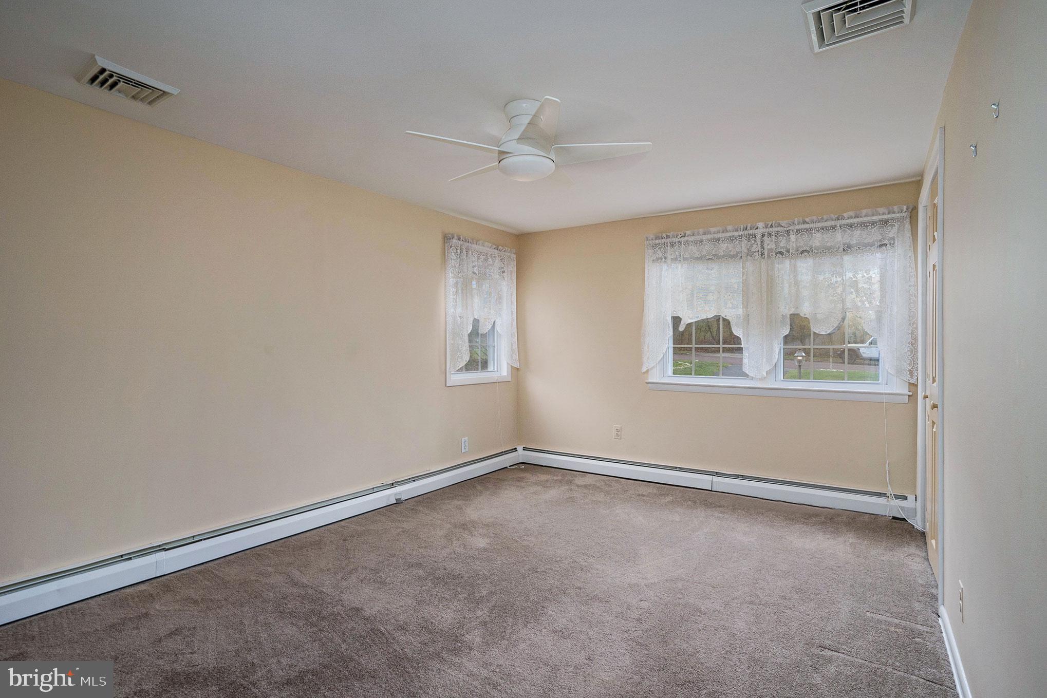 APPLE VALLEY - Residential