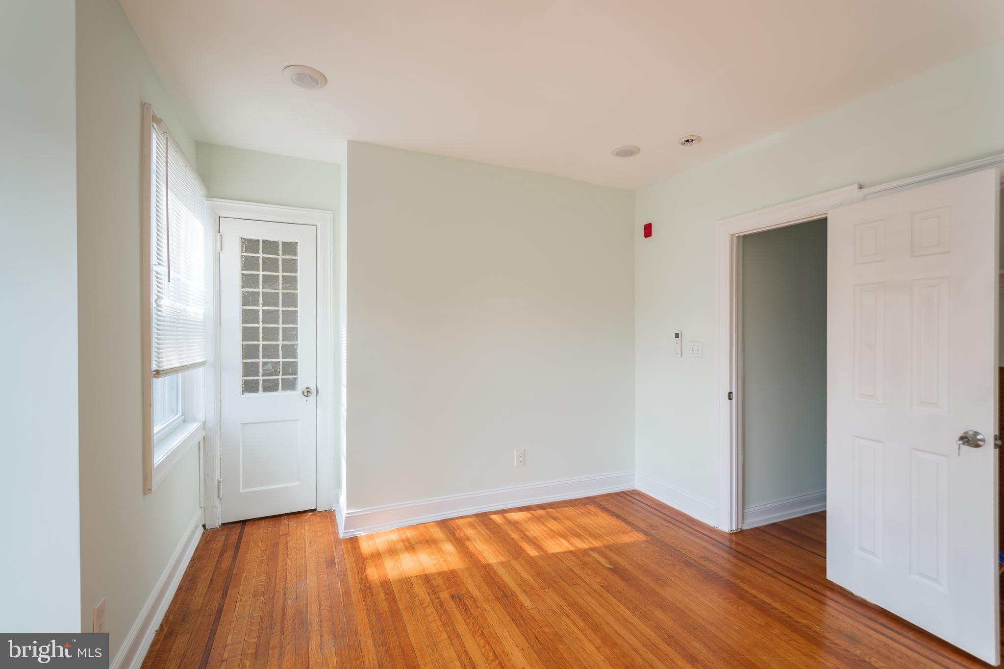 COBBS CREEK - Residential Lease