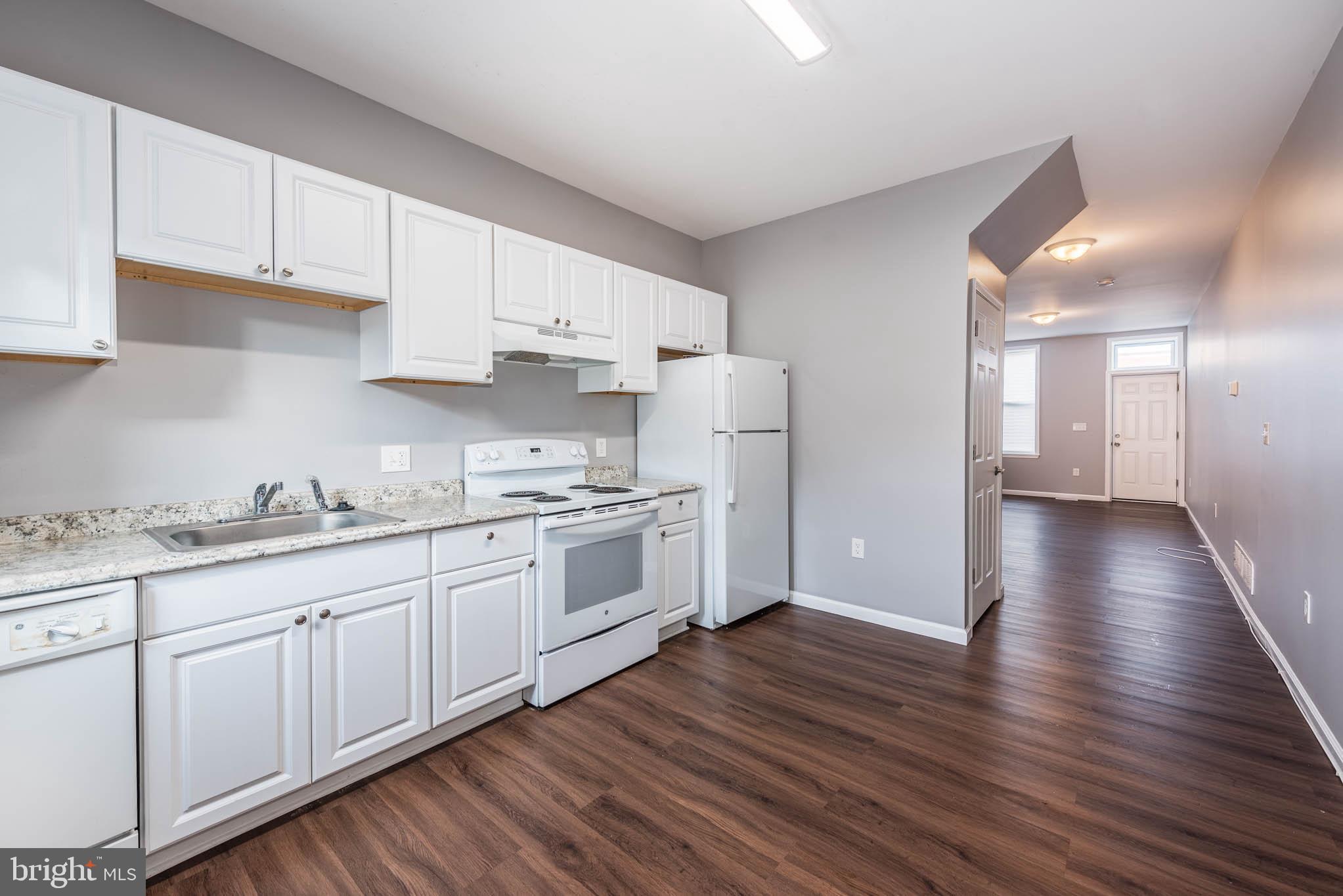 BROADWAY EAST - Residential