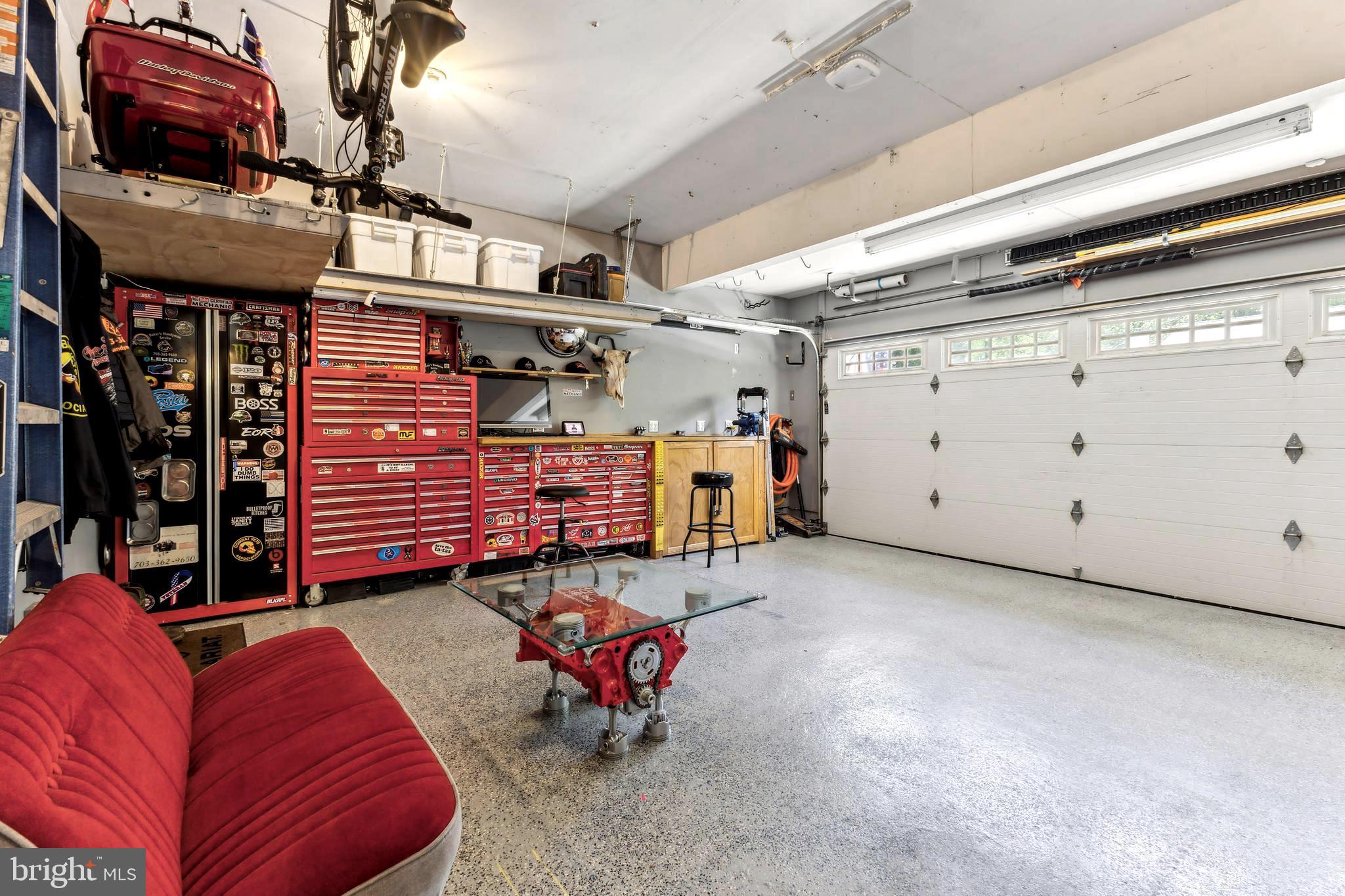 NEWPORT ESTATES - Residential