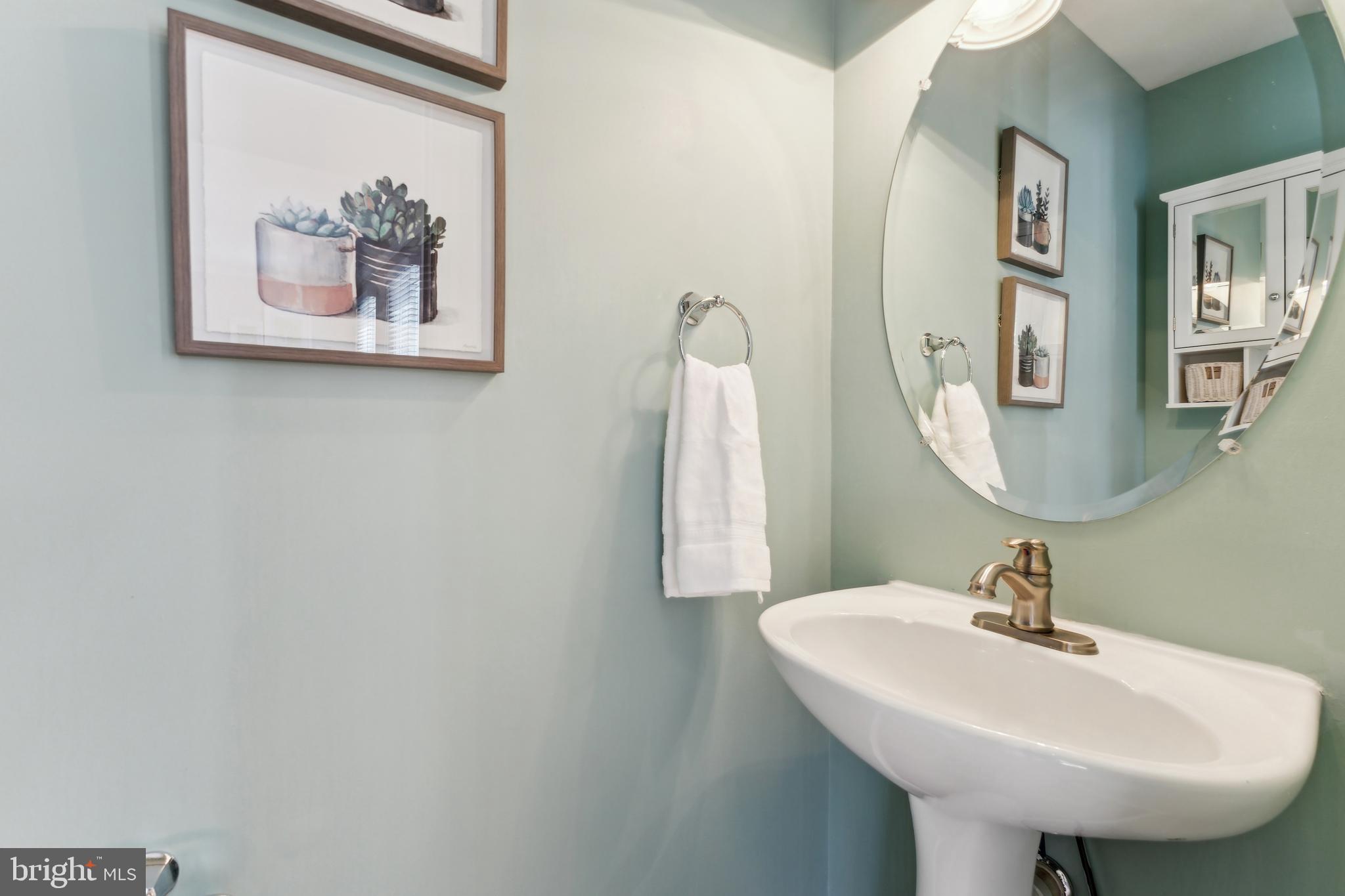 NEWPORT ESTATES - Residential