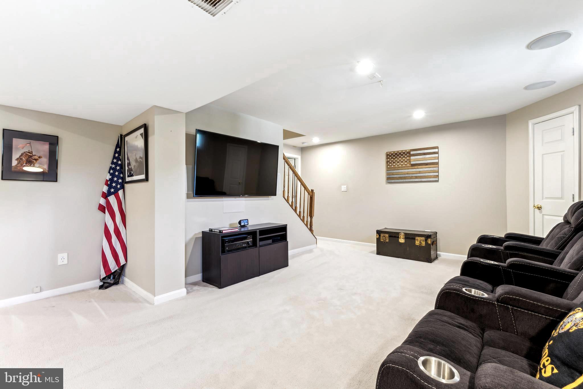 NEWPORT ESTATES - Residential