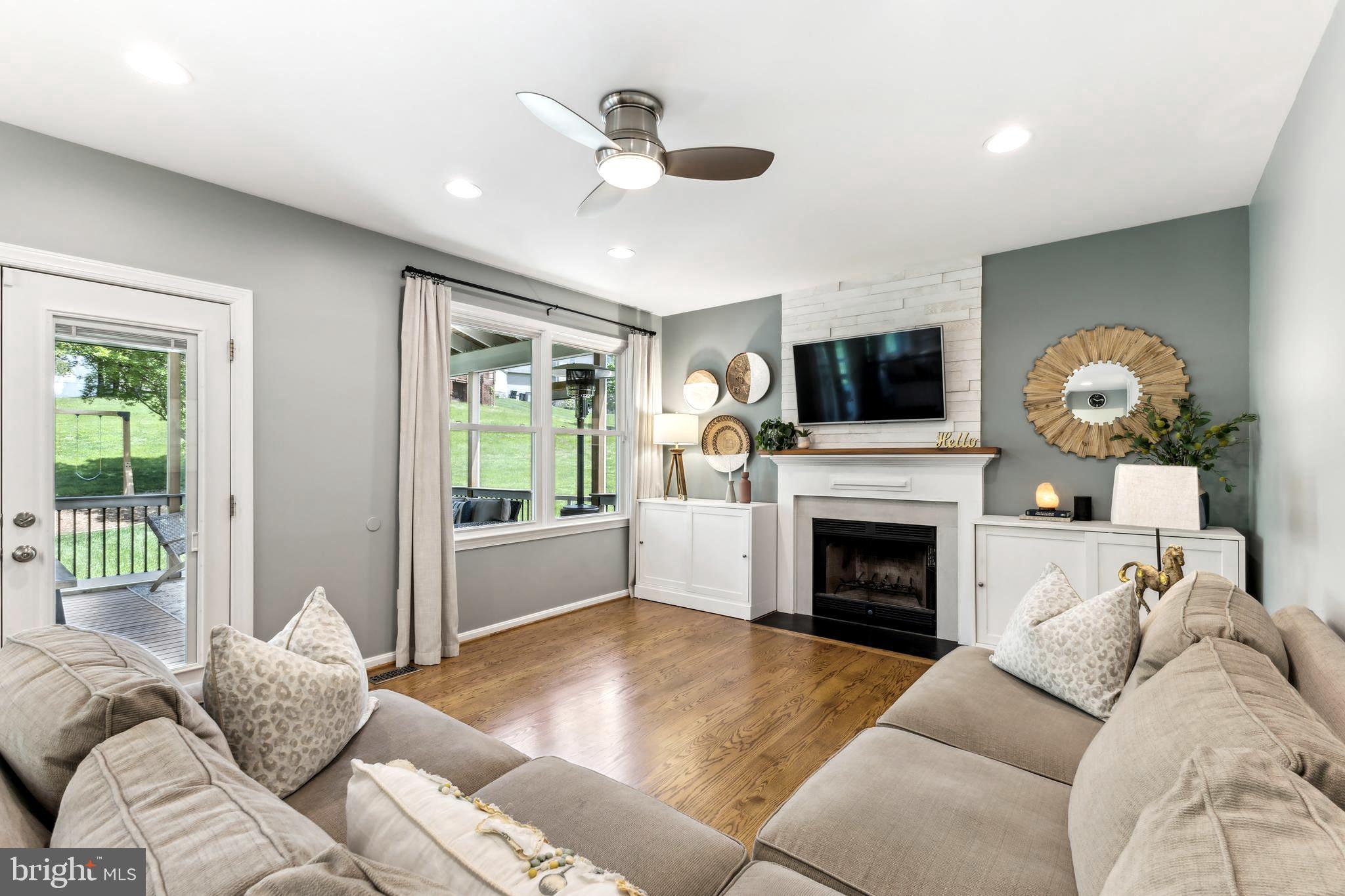 NEWPORT ESTATES - Residential