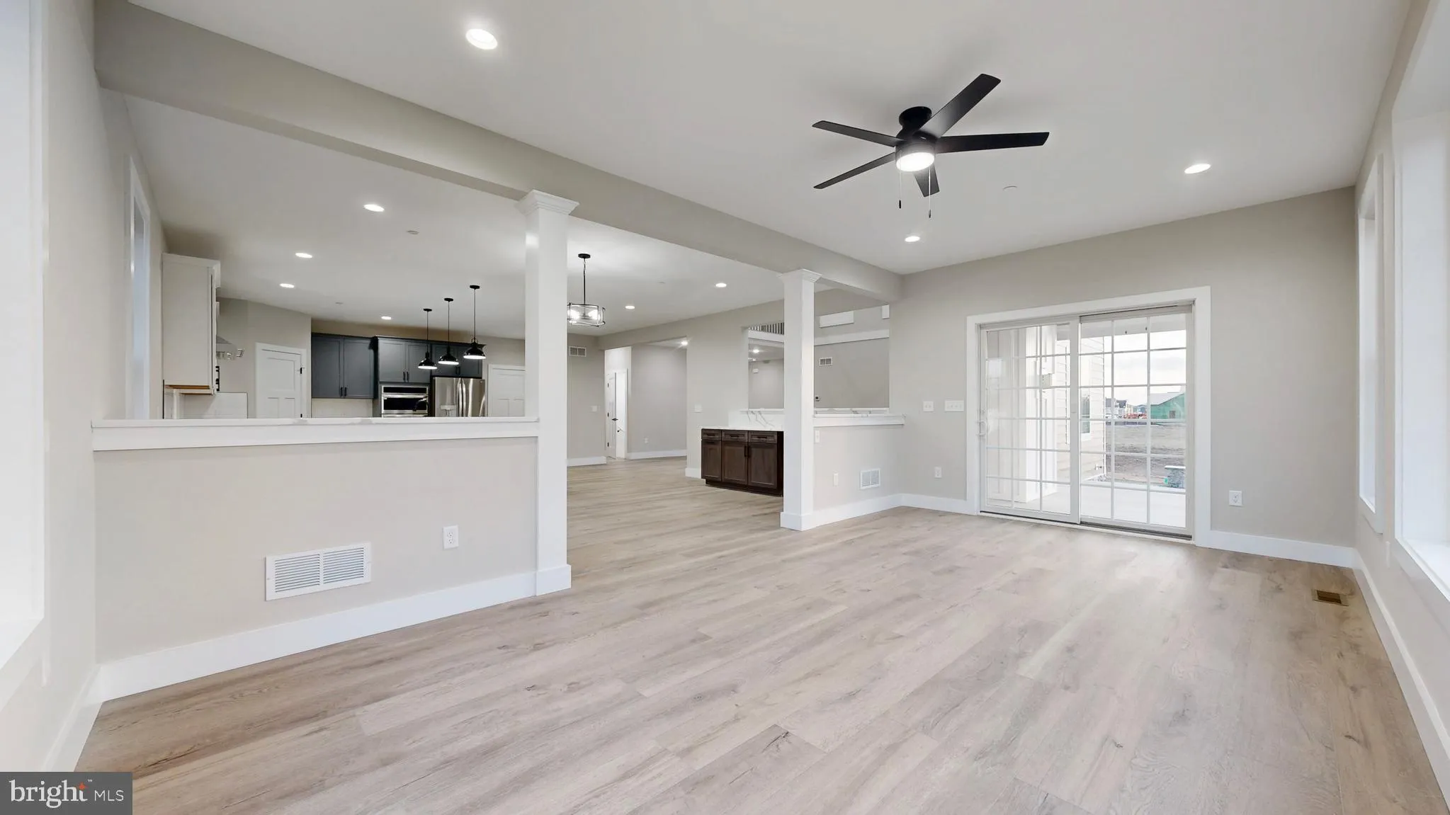 Lewes, Delaware 19958, United States, 5 Bedrooms Bedrooms, ,5 BathroomsBathrooms,Residential,Active,164180