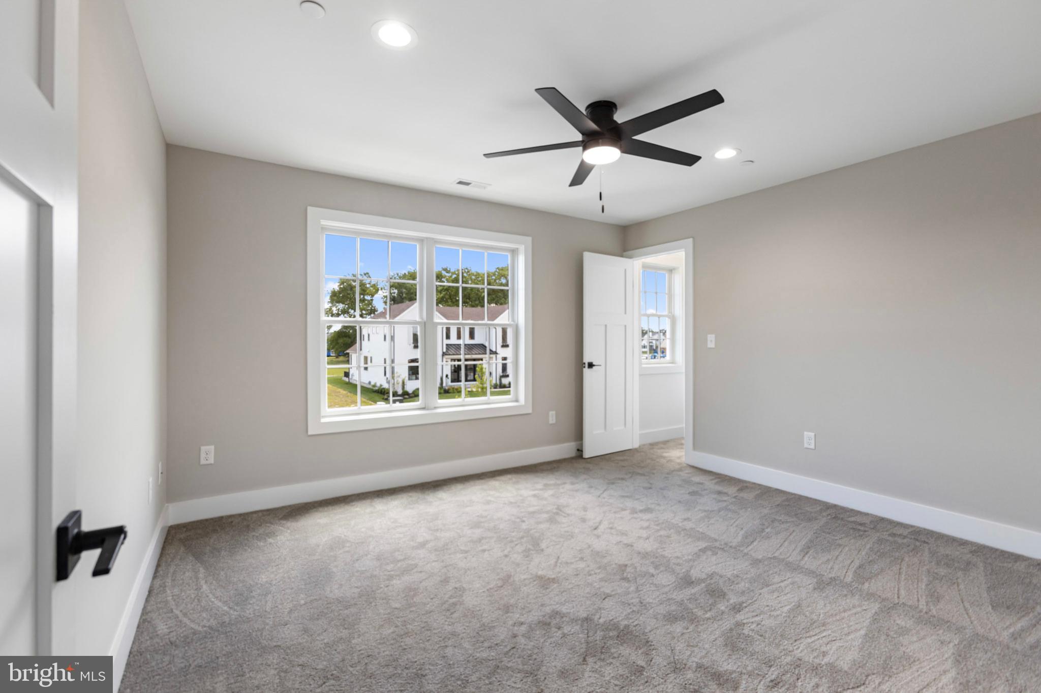 OLDE TOWN - Residential