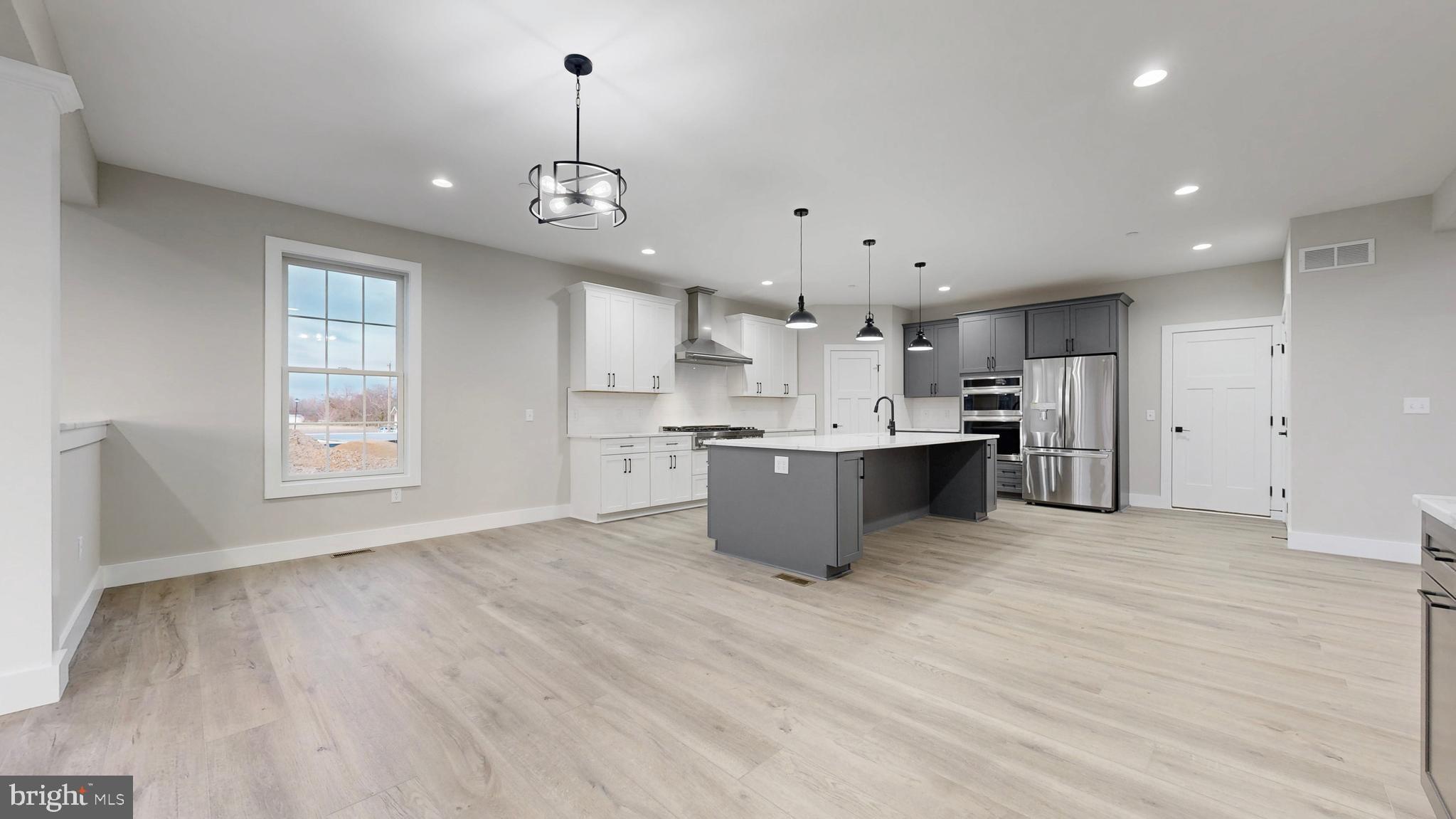 OLDE TOWN - Residential