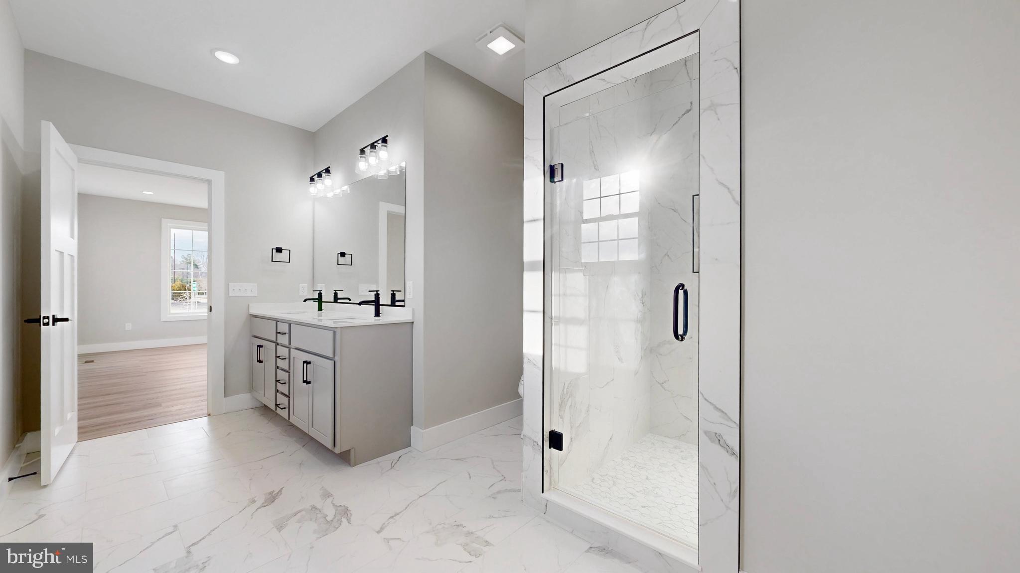 OLDE TOWN - Residential