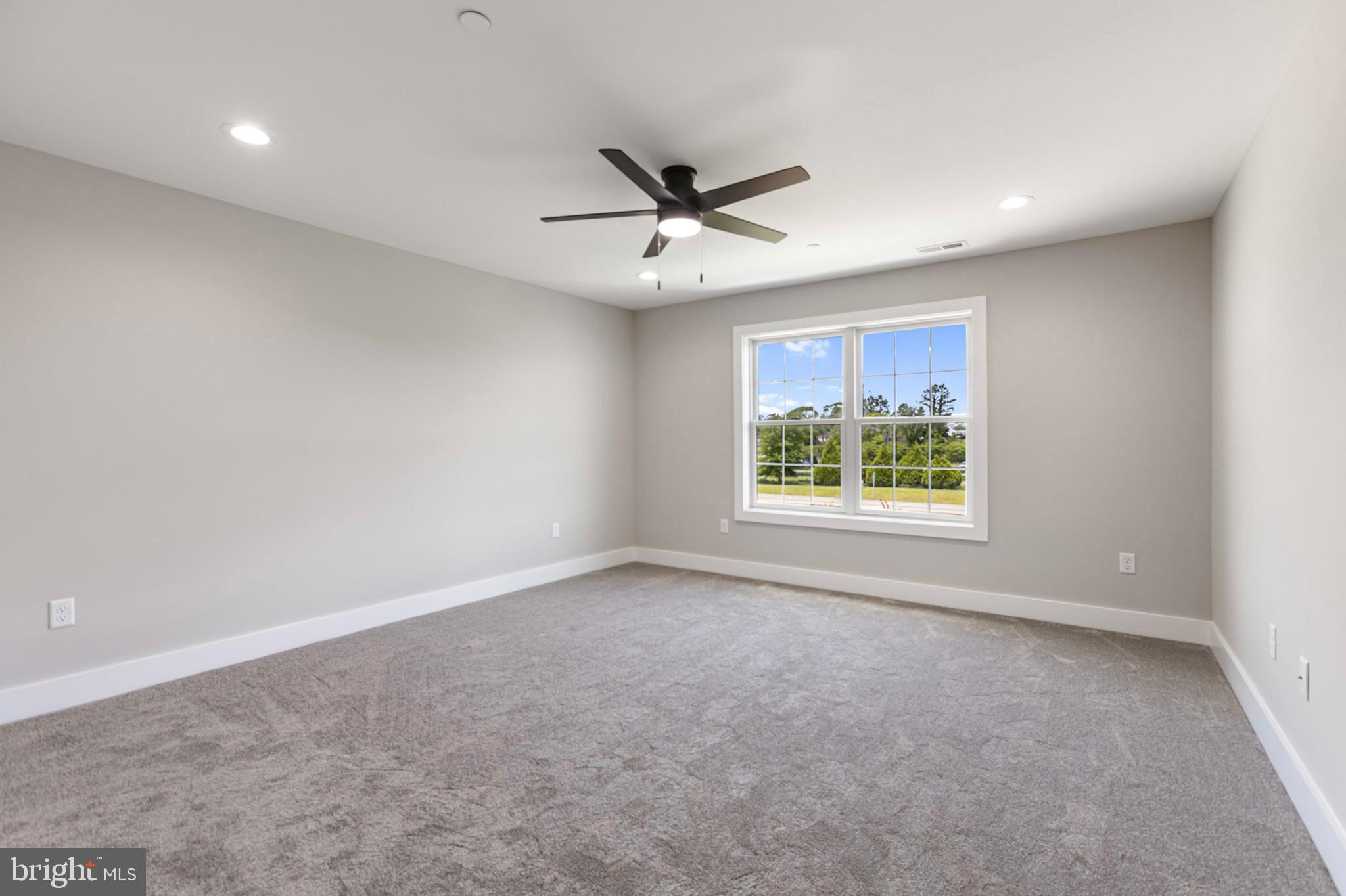 OLDE TOWN - Residential