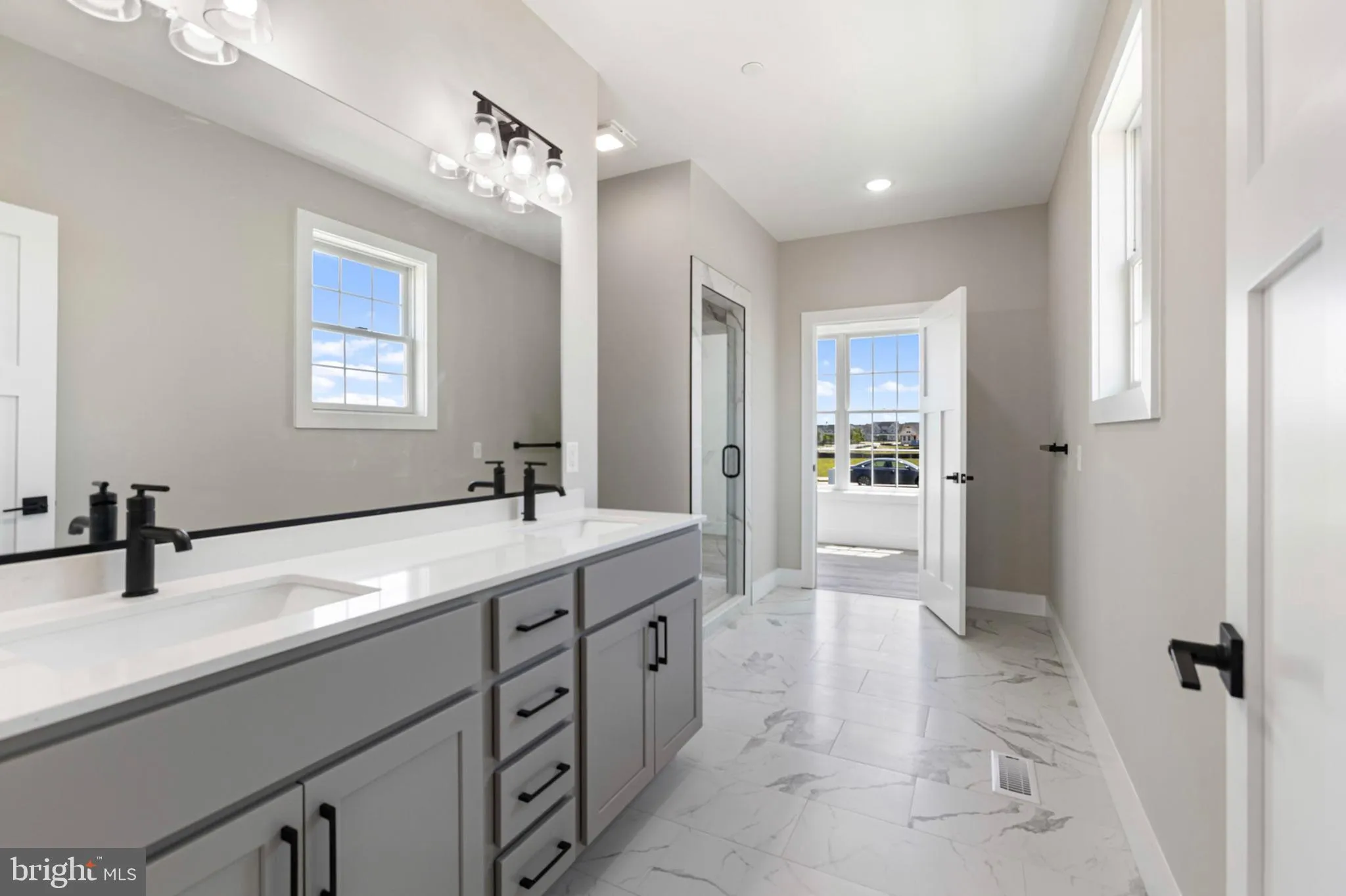 Lewes, Delaware 19958, United States, 5 Bedrooms Bedrooms, ,5 BathroomsBathrooms,Residential,Active,164180