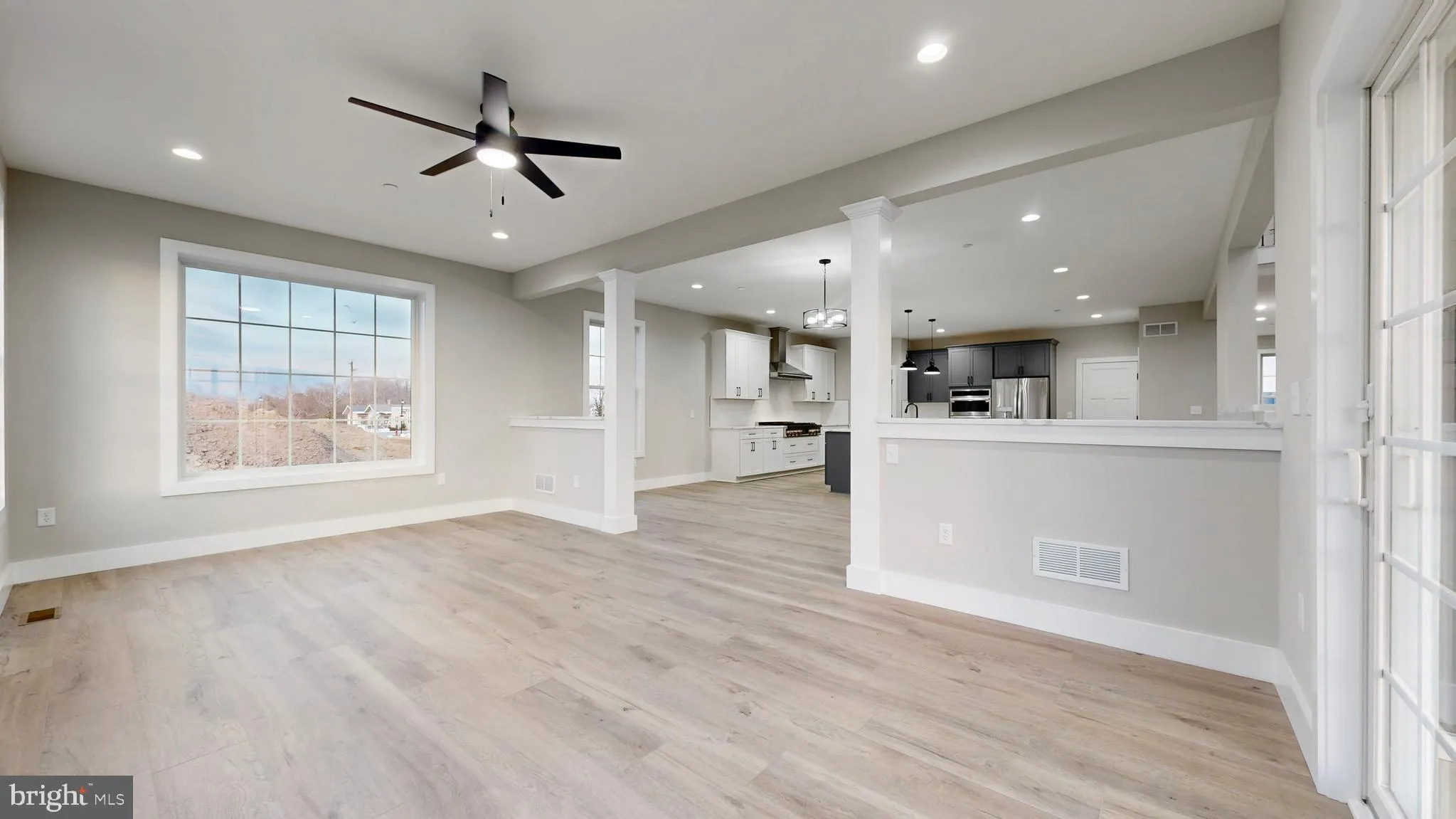 Lewes, Delaware 19958, United States, 5 Bedrooms Bedrooms, ,5 BathroomsBathrooms,Residential,Active,164180