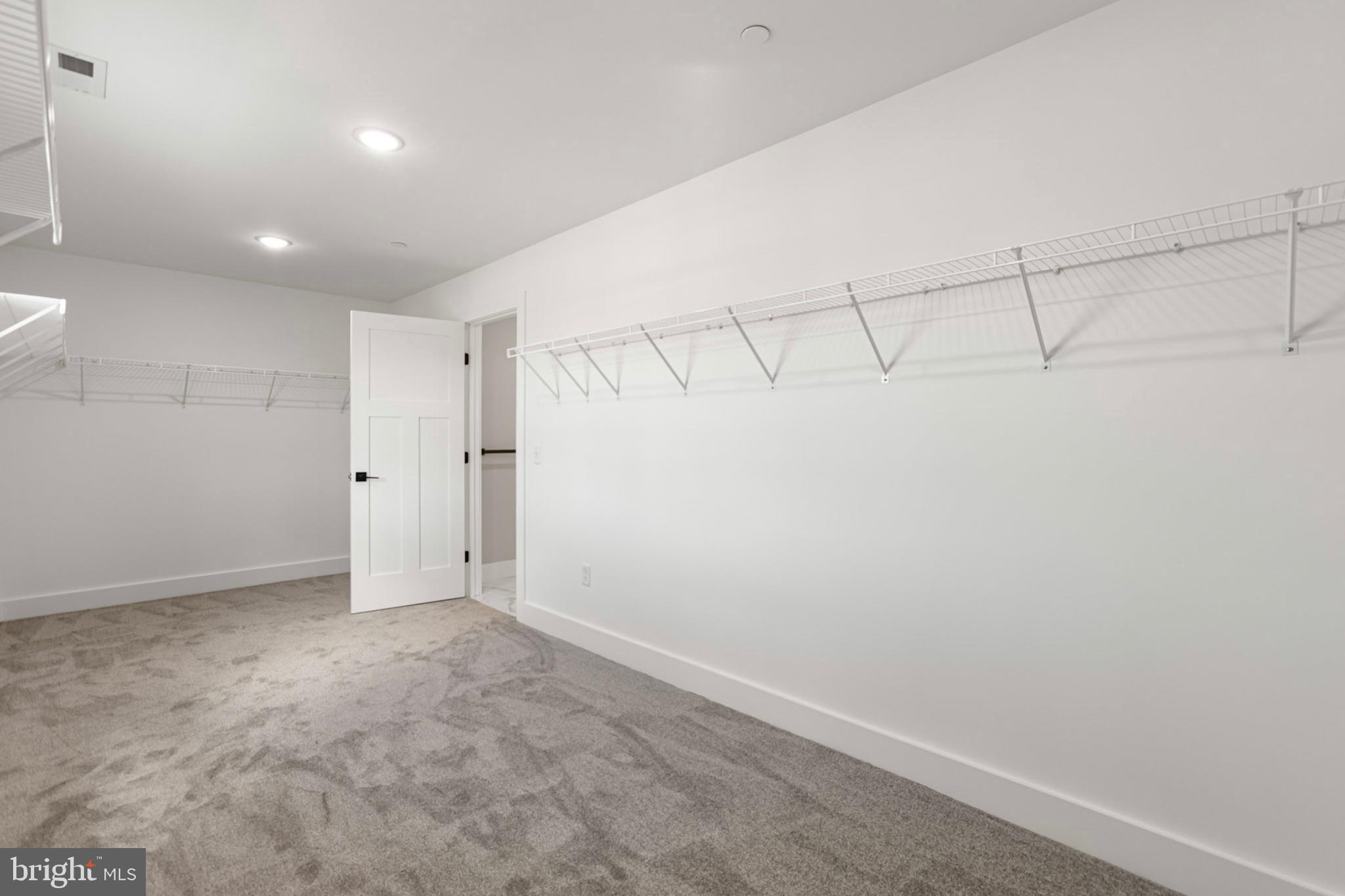 OLDE TOWN - Residential