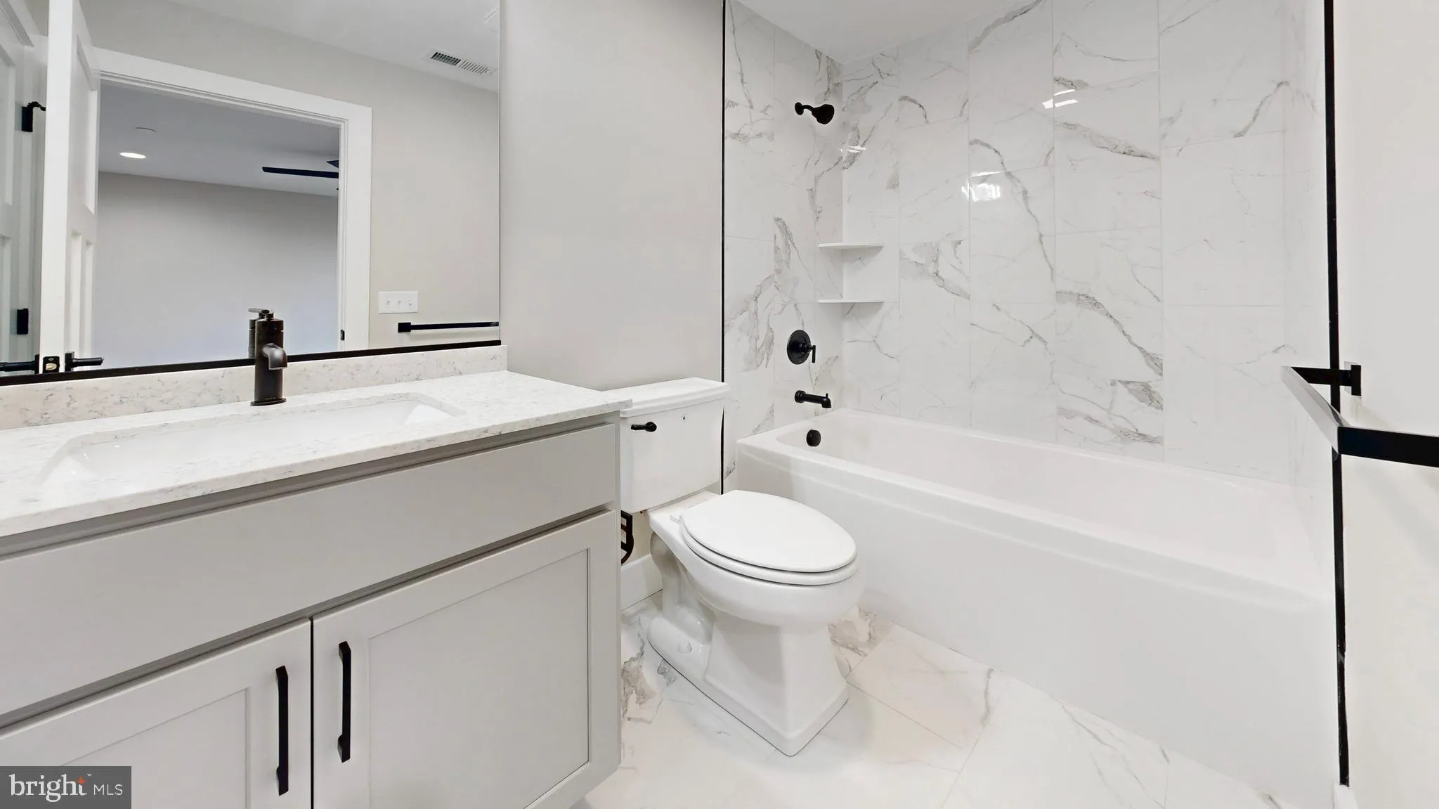 Lewes, Delaware 19958, United States, 5 Bedrooms Bedrooms, ,5 BathroomsBathrooms,Residential,Active,164180