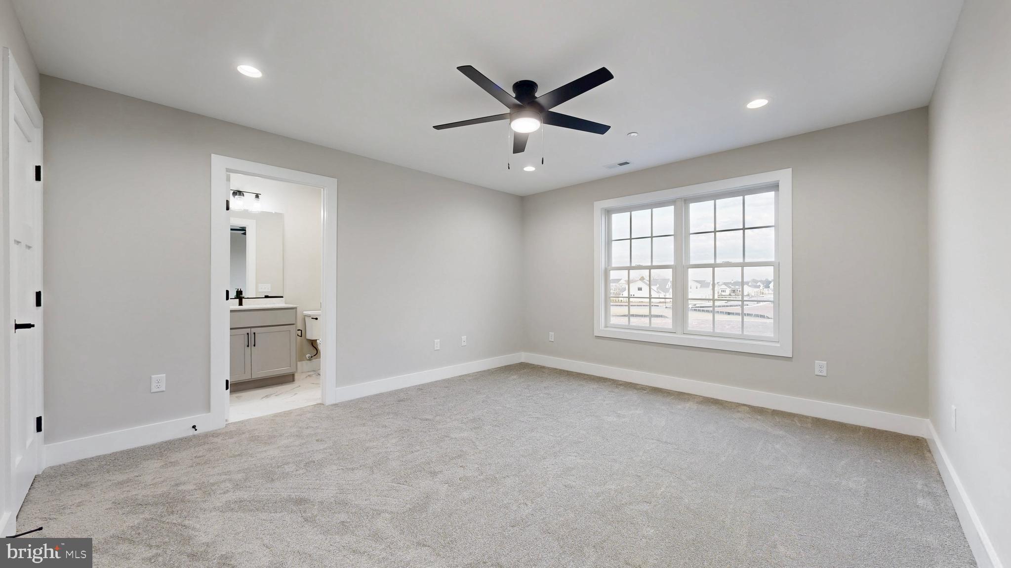 OLDE TOWN - Residential