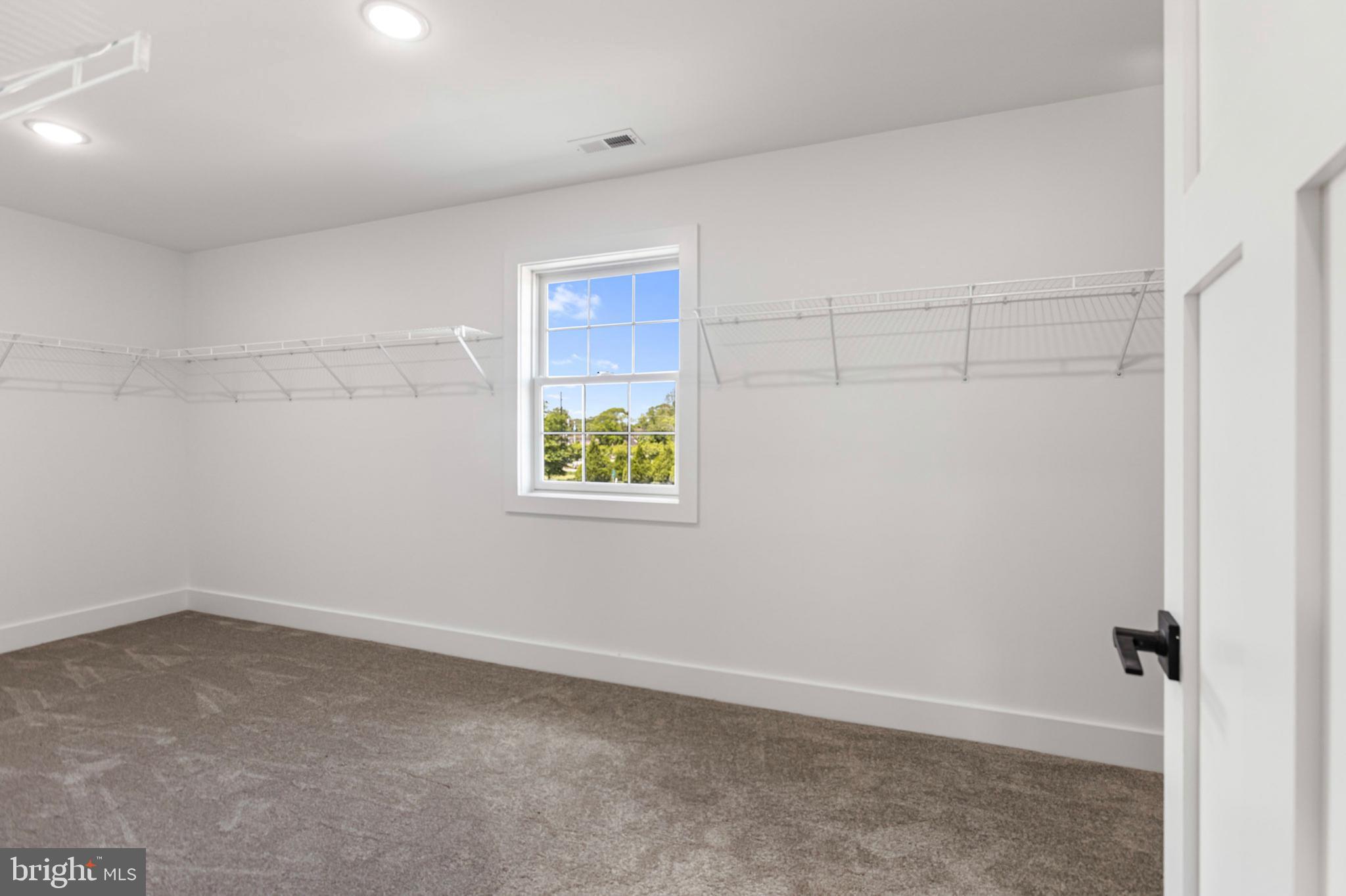 OLDE TOWN - Residential