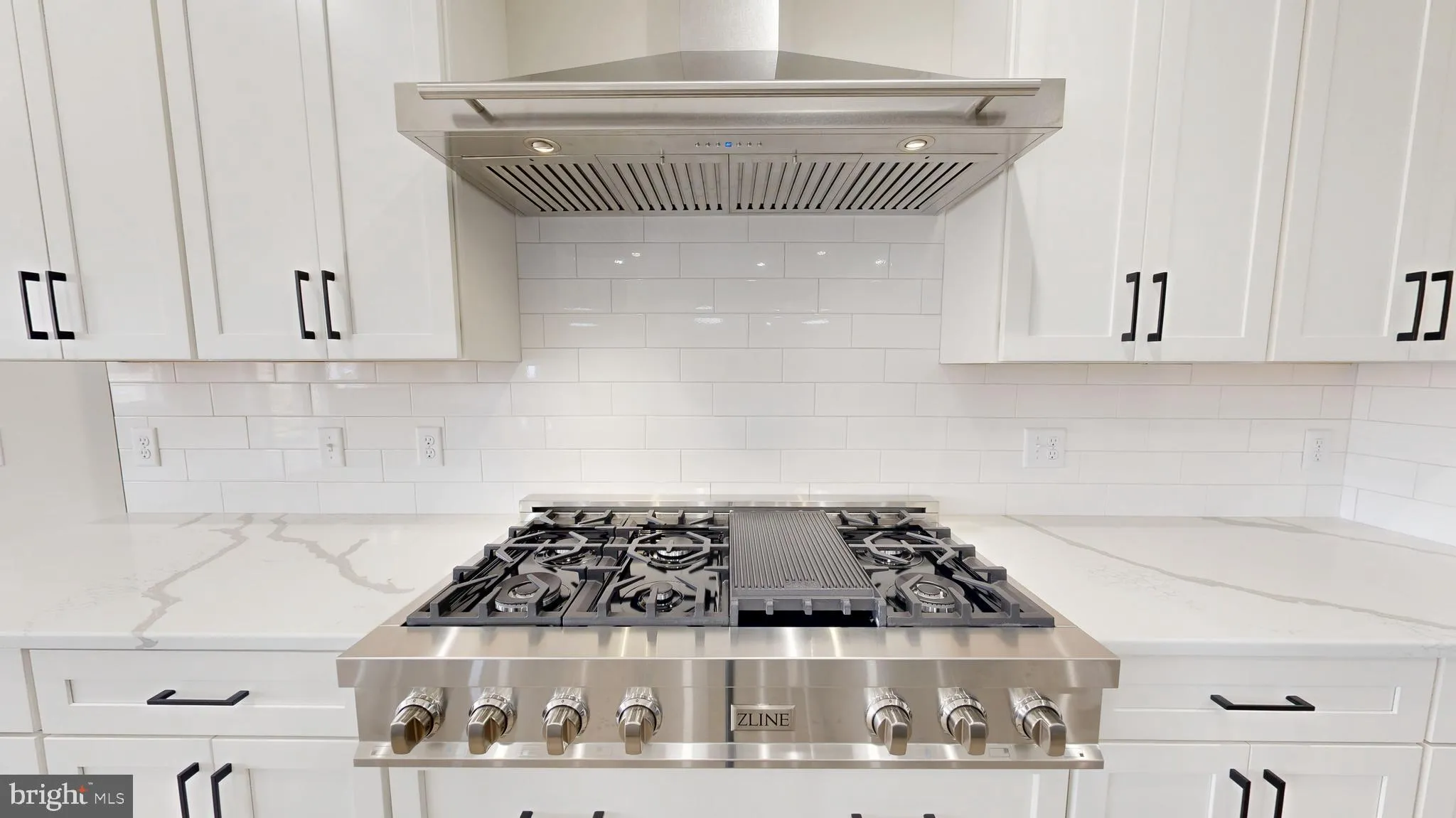 Lewes, Delaware 19958, United States, 5 Bedrooms Bedrooms, ,5 BathroomsBathrooms,Residential,Active,164180