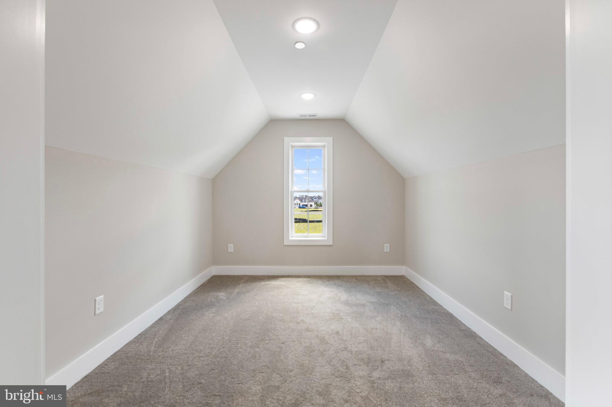 OLDE TOWN - Residential