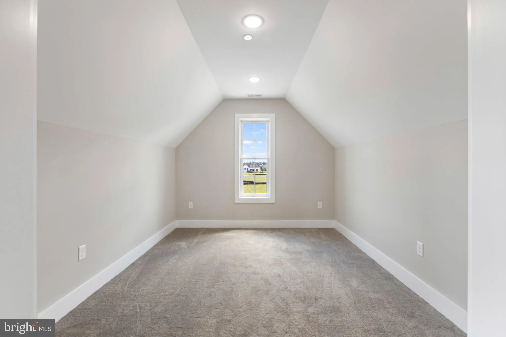 Lewes, Delaware 19958, United States, 5 Bedrooms Bedrooms, ,5 BathroomsBathrooms,Residential,Active,164180