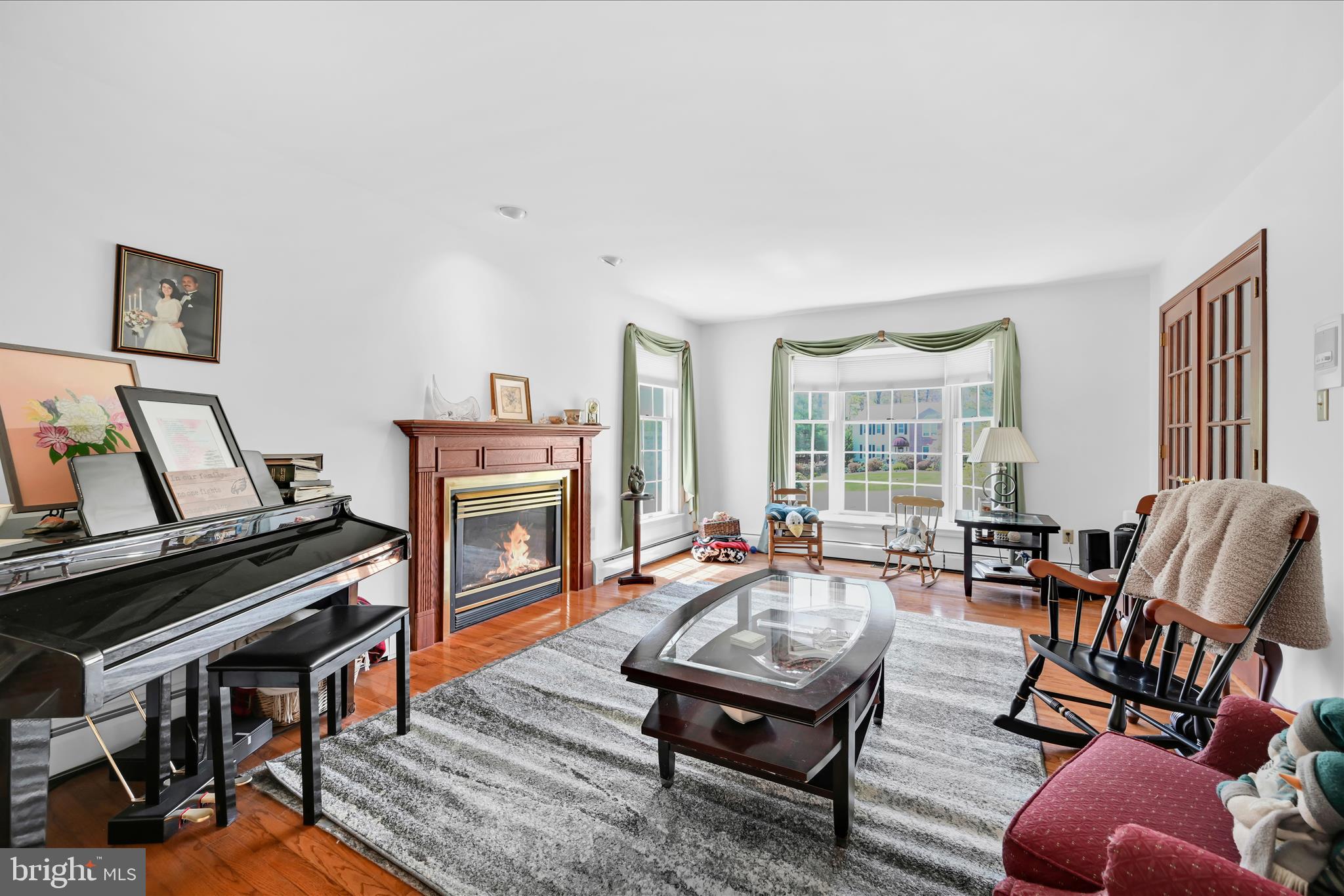 FOREST HILLS WEST - Residential