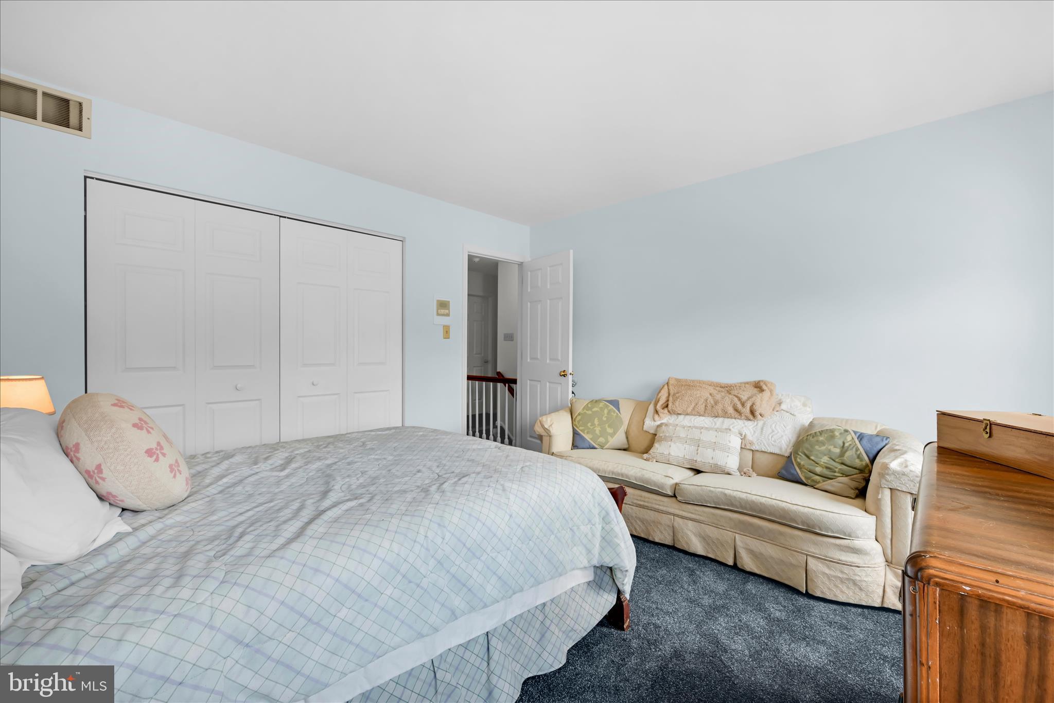 FOREST HILLS WEST - Residential