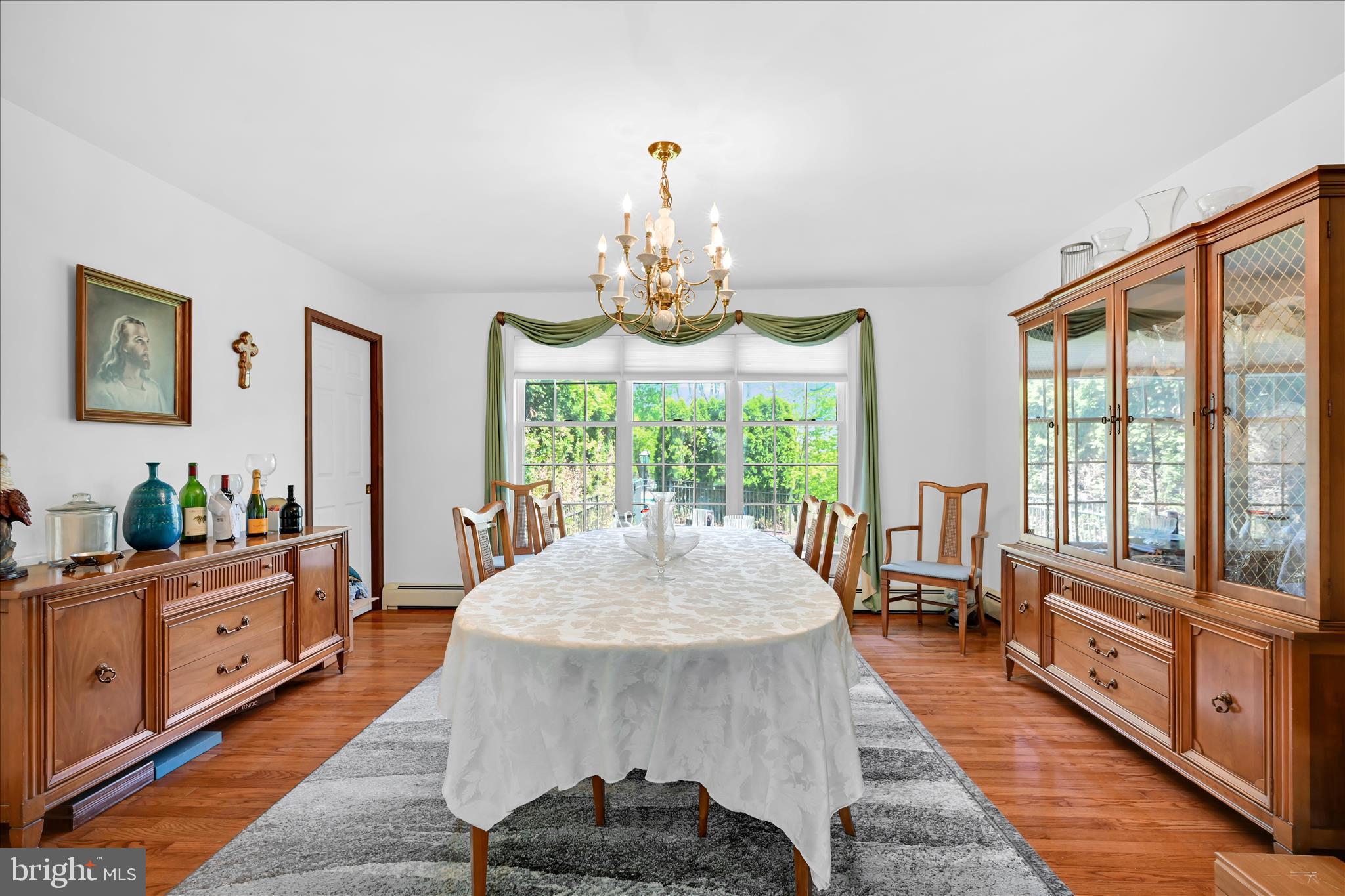 FOREST HILLS WEST - Residential