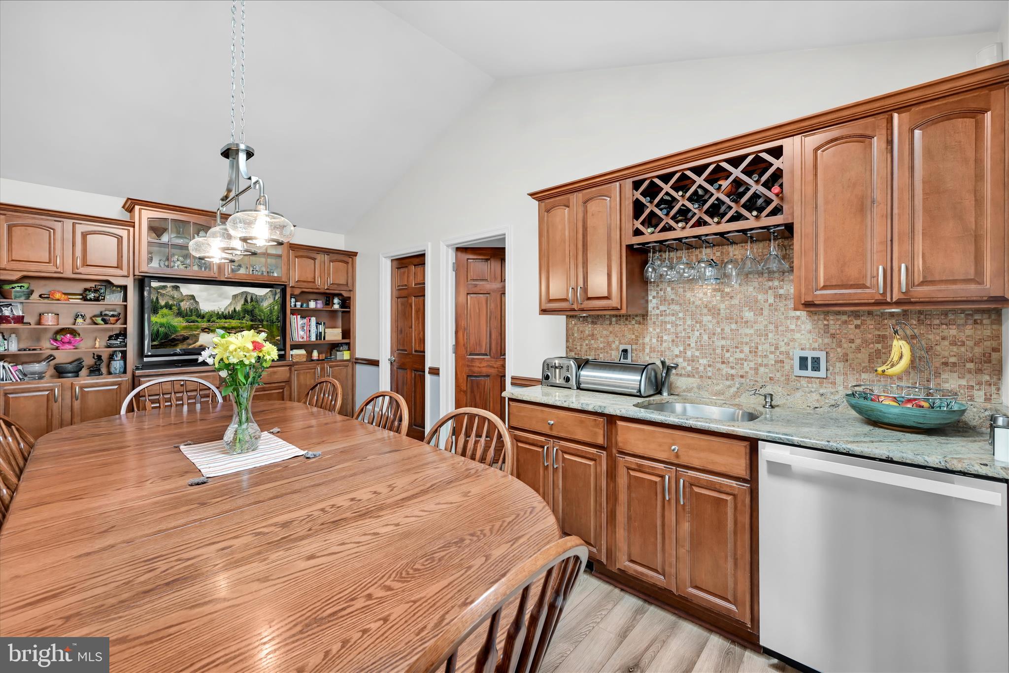 FOREST HILLS WEST - Residential