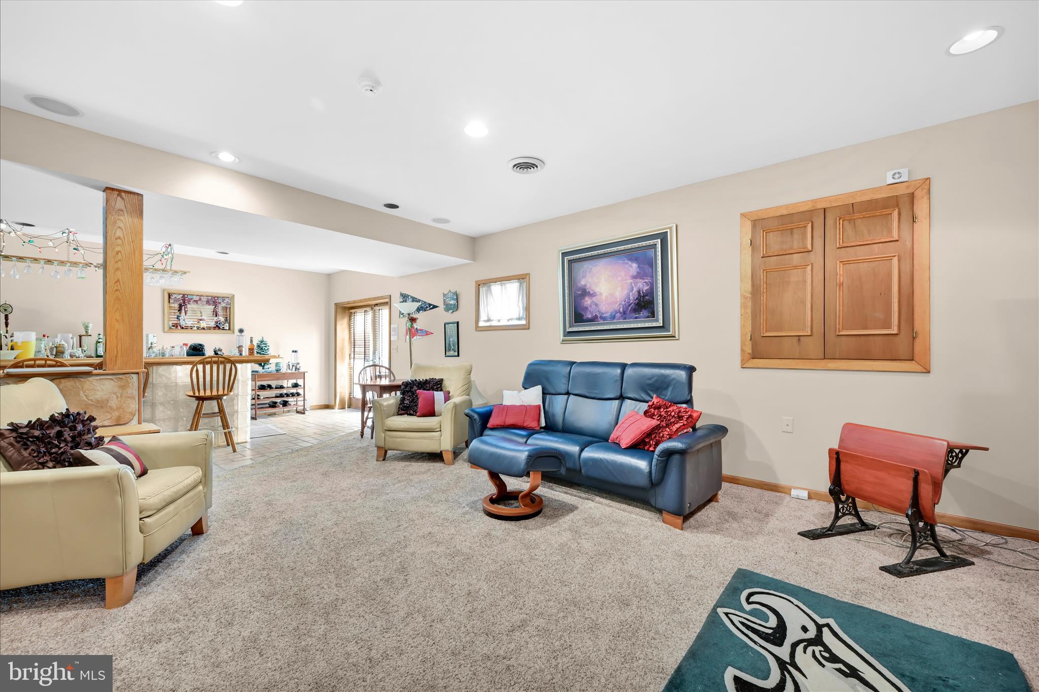 FOREST HILLS WEST - Residential