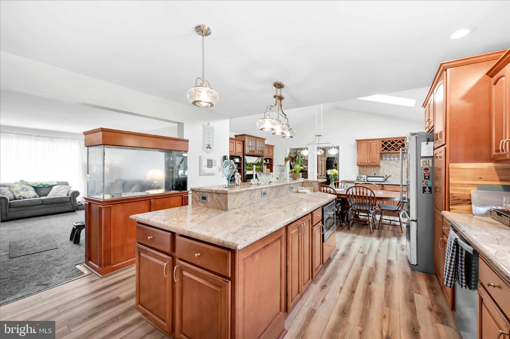 FOREST HILLS WEST - Residential