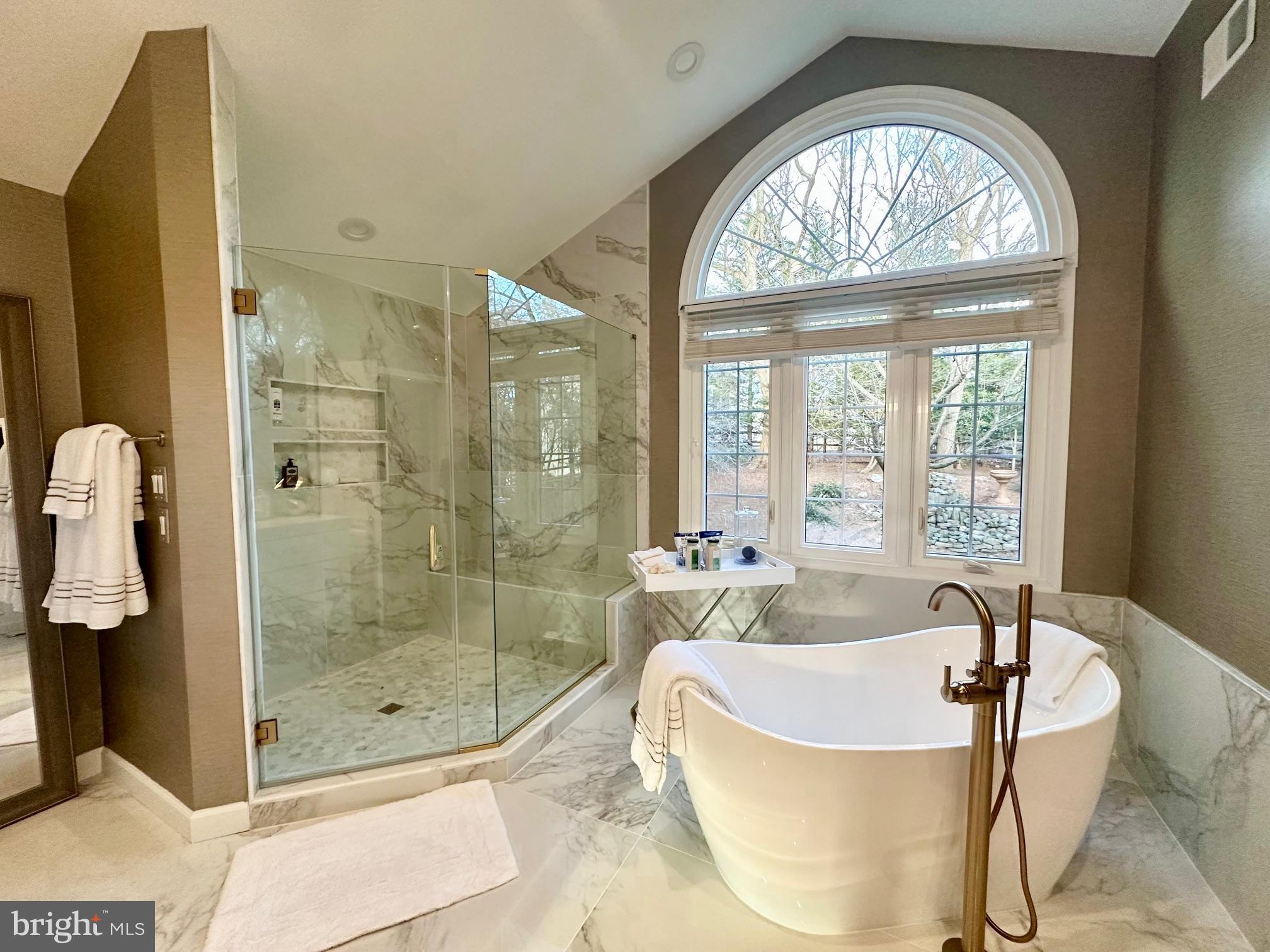 WILLOWS OF POTOMAC - Residential