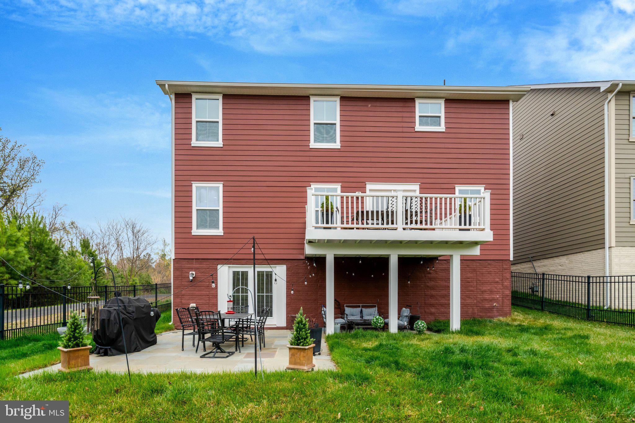 POTOMAC SHORES - Residential