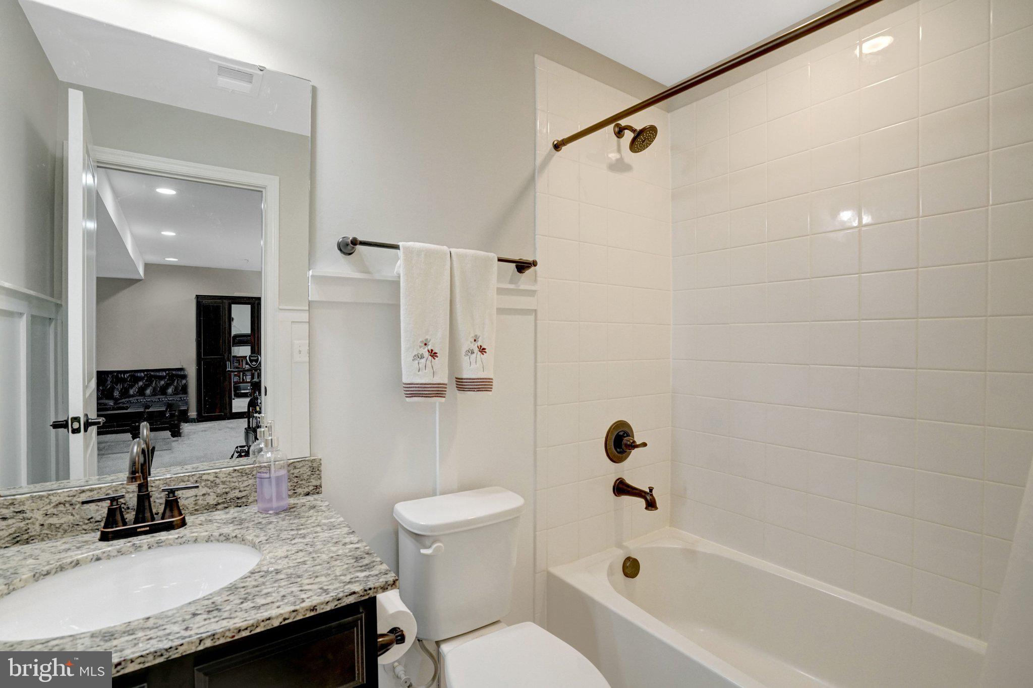 POTOMAC SHORES - Residential