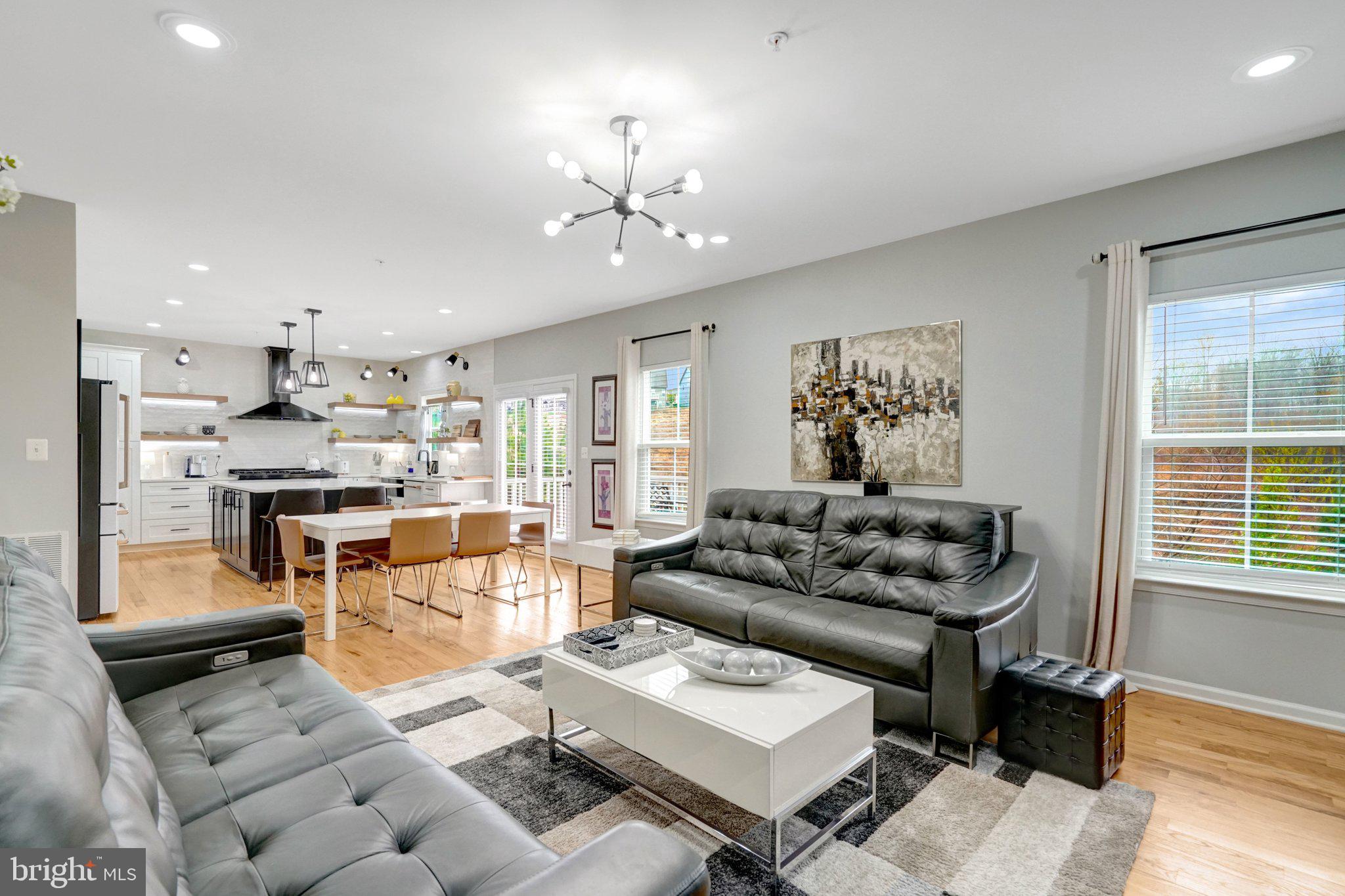 POTOMAC SHORES - Residential