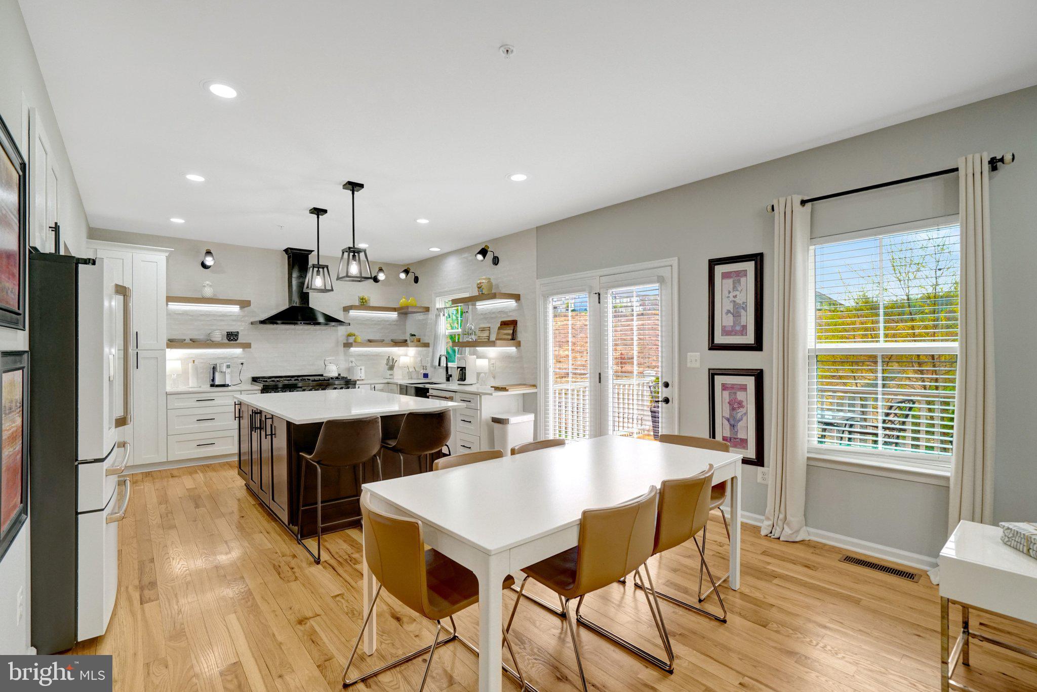 POTOMAC SHORES - Residential