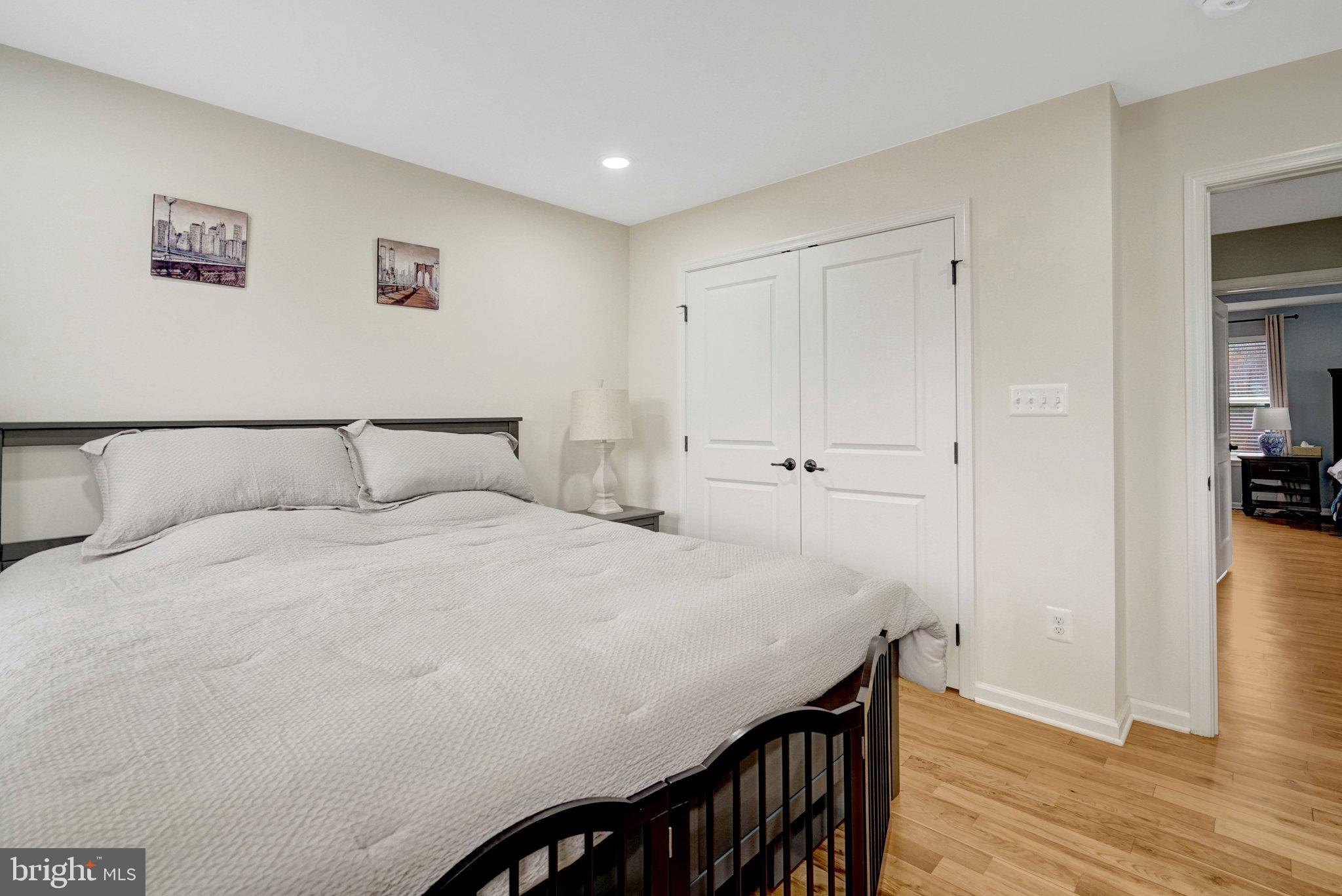 POTOMAC SHORES - Residential