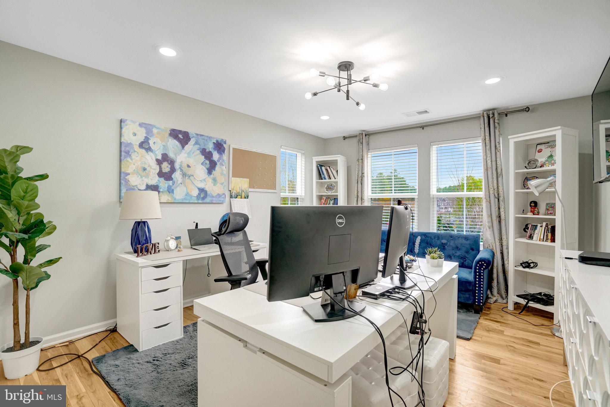 POTOMAC SHORES - Residential