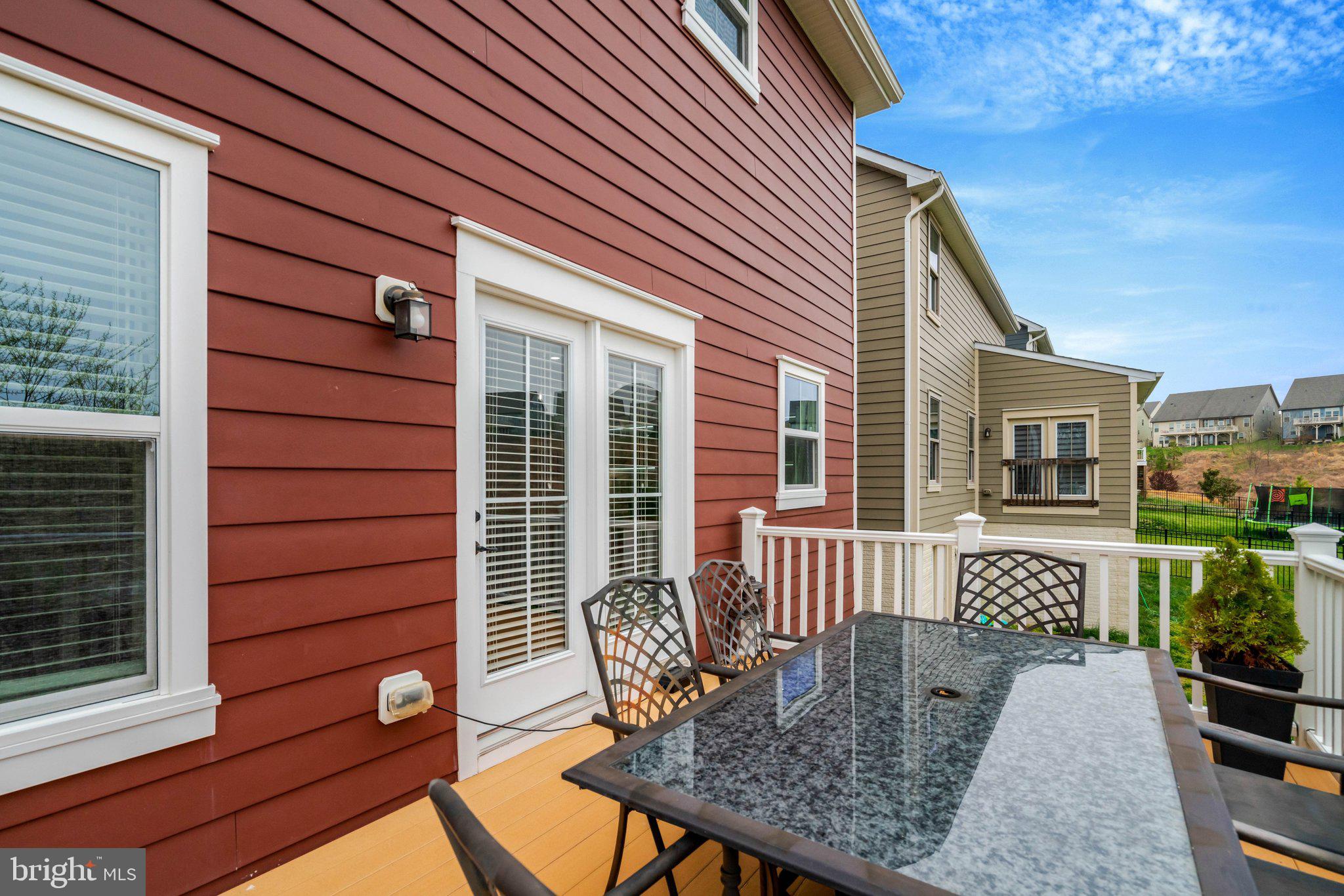 POTOMAC SHORES - Residential