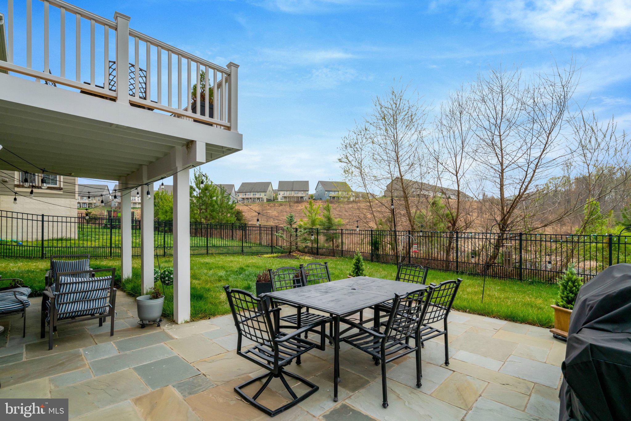 POTOMAC SHORES - Residential