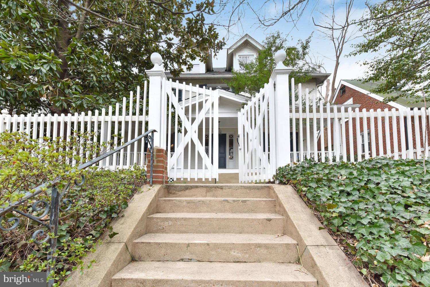 GEORGE WASHINGTON PARK - Residential