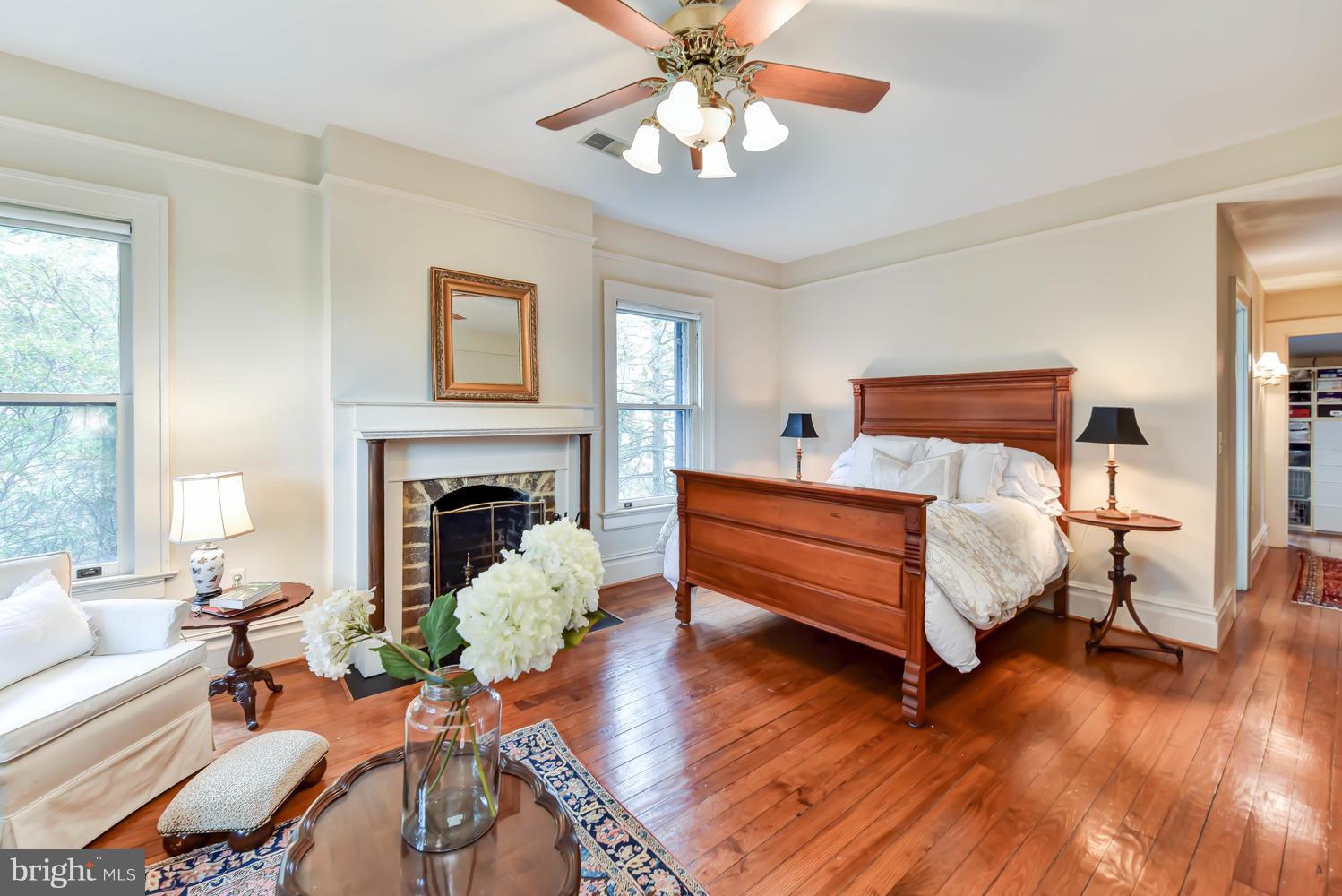 GEORGE WASHINGTON PARK - Residential