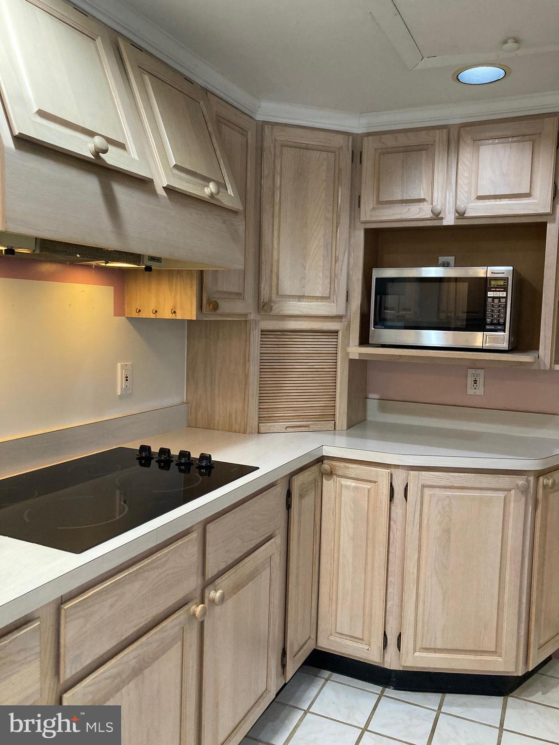 BRUNSWICK - Residential