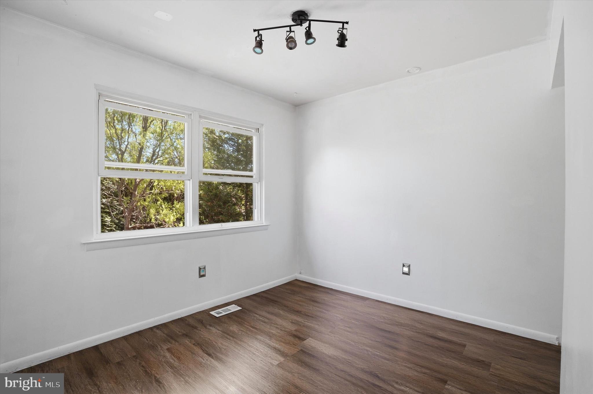 HORSHAMTOWNE - Residential