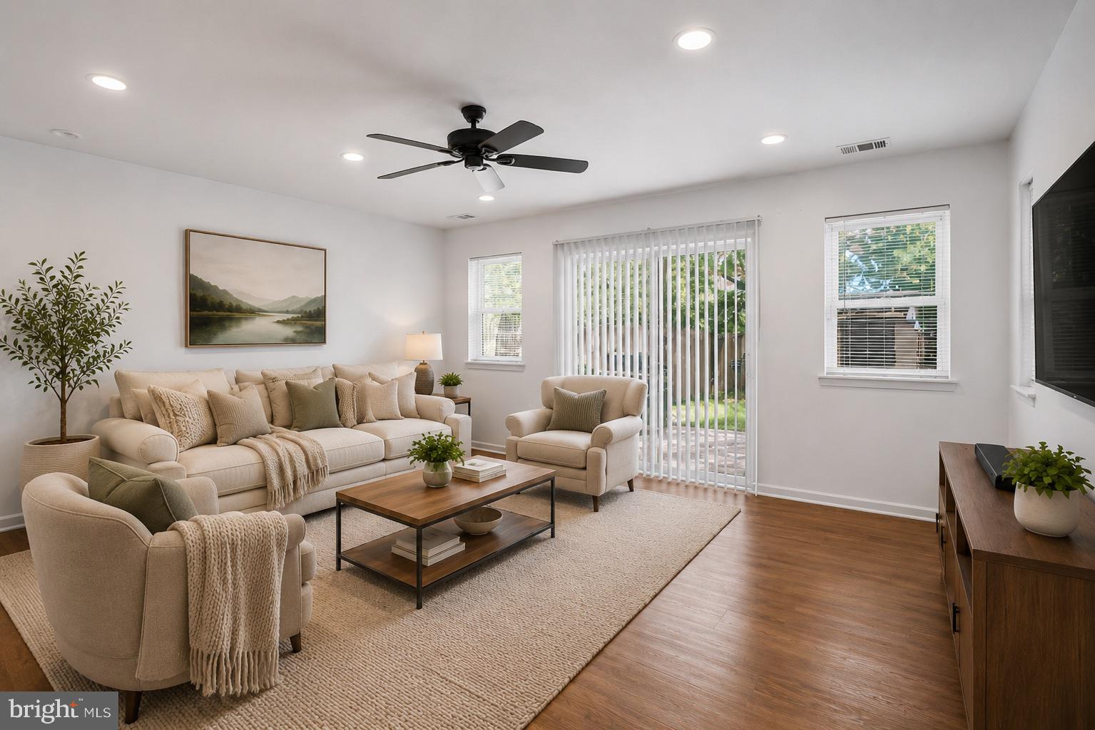 HORSHAMTOWNE - Residential