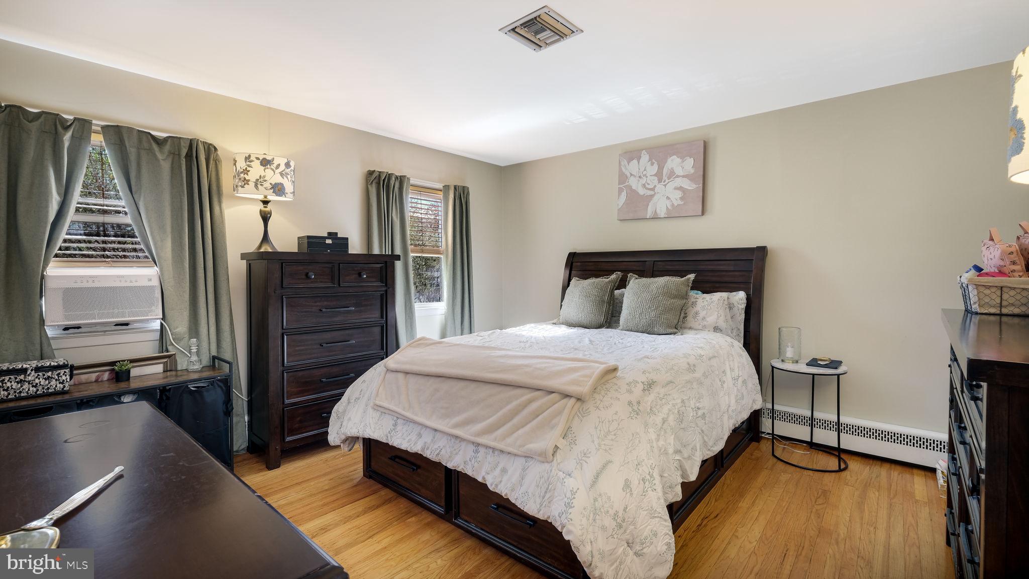 HIGH MEADOW - Residential